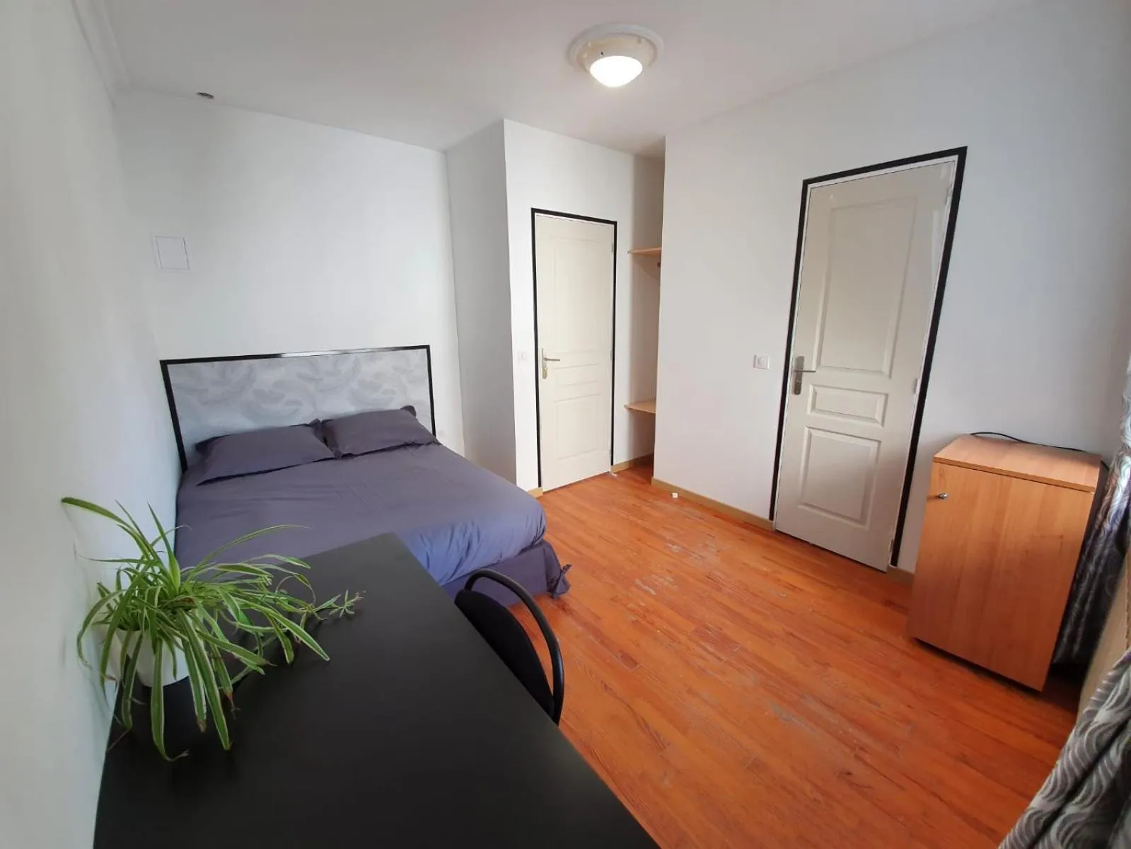 Bedroom, Bed in NancyRoom