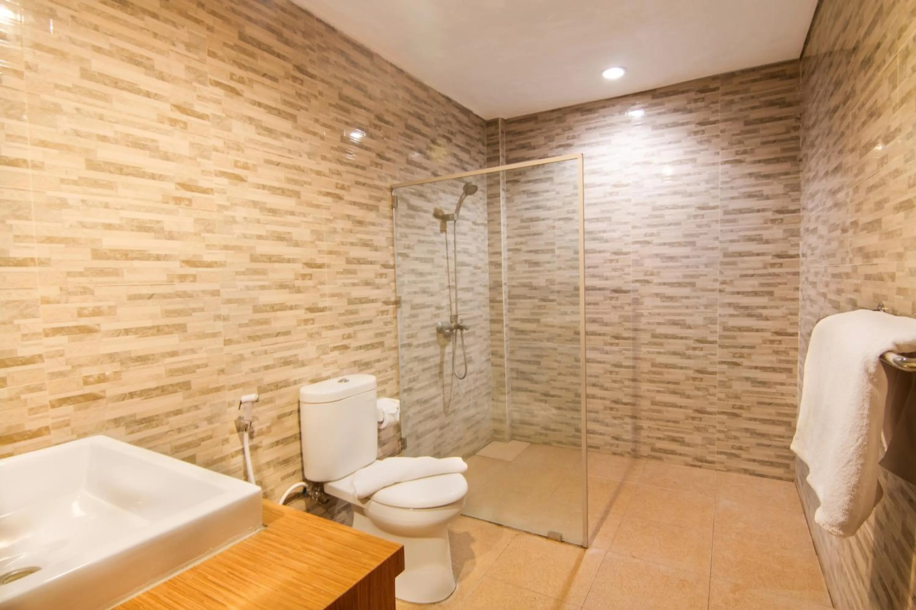 Shower in Diva Lombok Resort