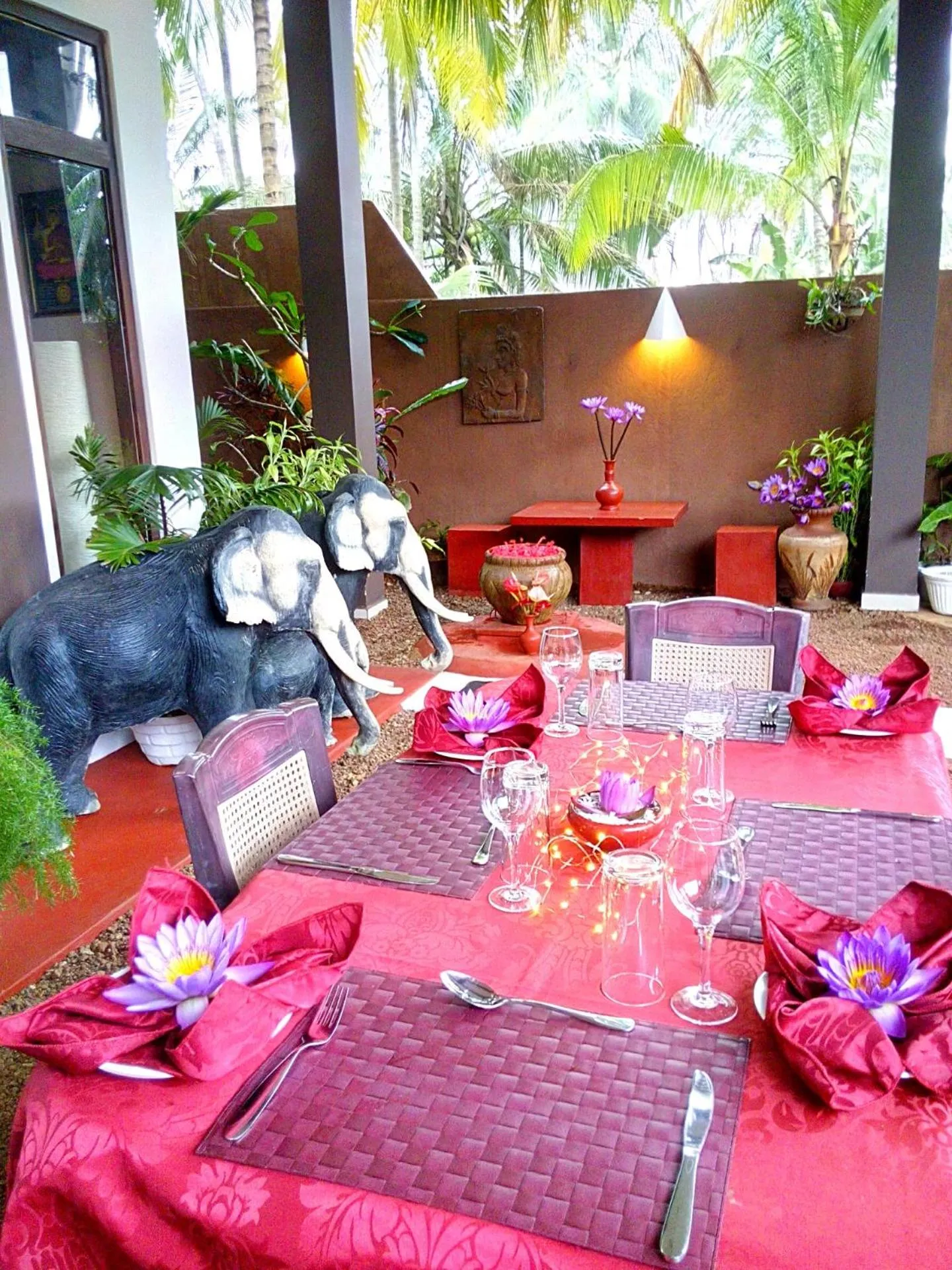 Dining area in Sri Lancashire Guest House