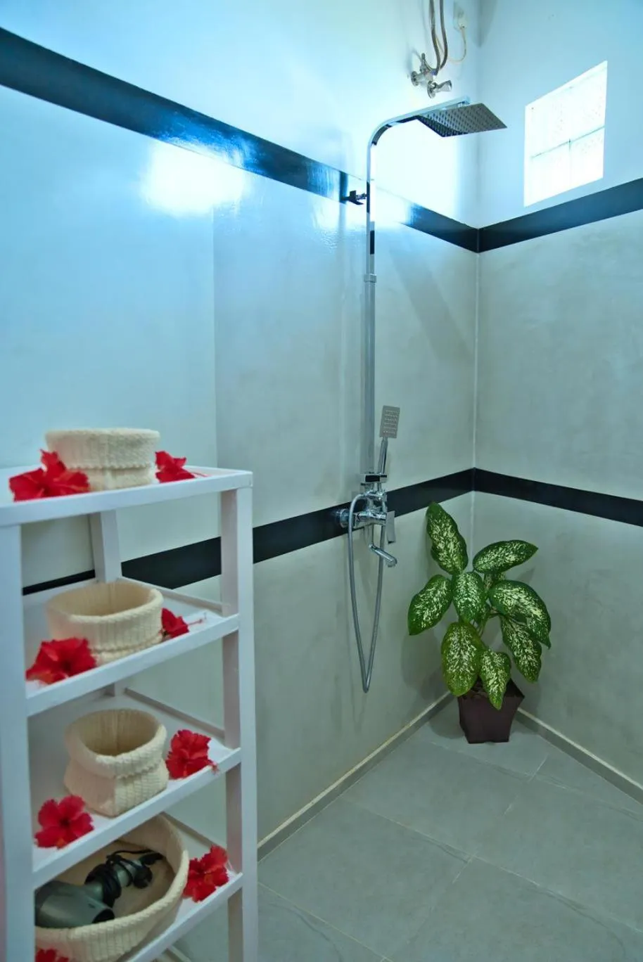 Bathroom in Sri Lancashire Guest House