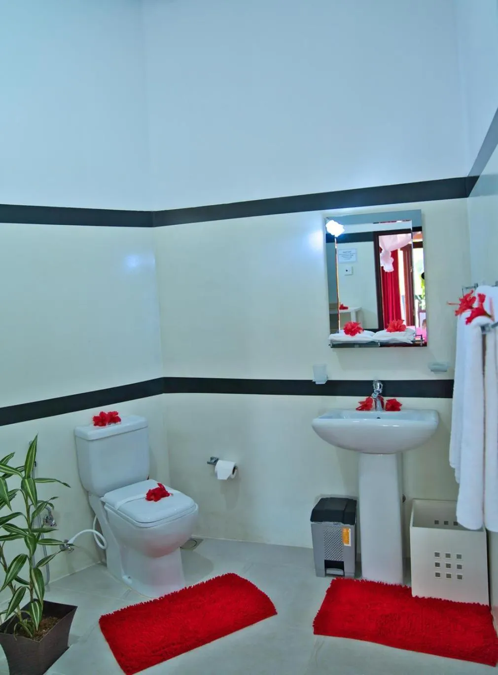 Bathroom in Sri Lancashire Guest House