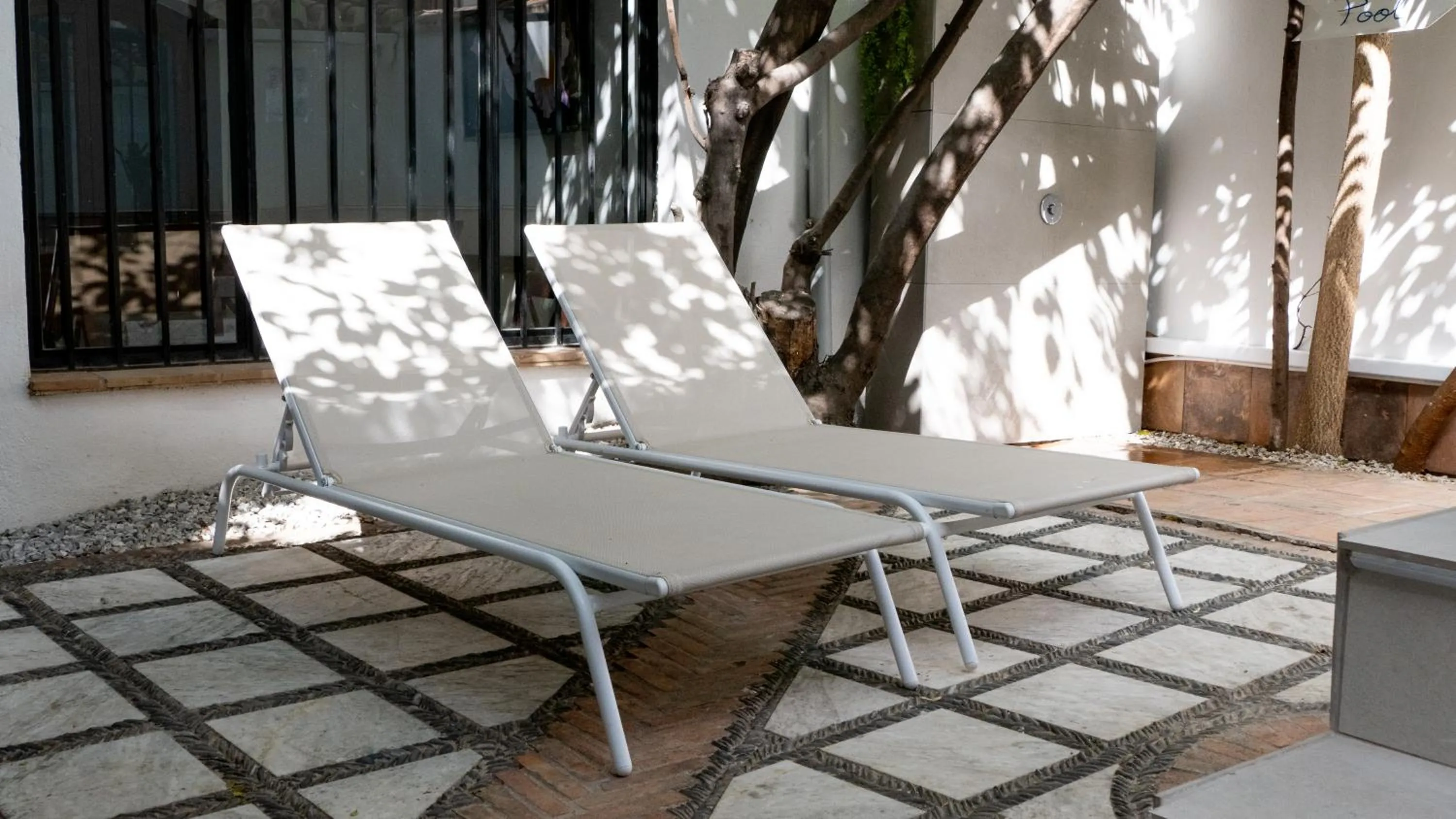 Swimming pool in Gala Placida 1923