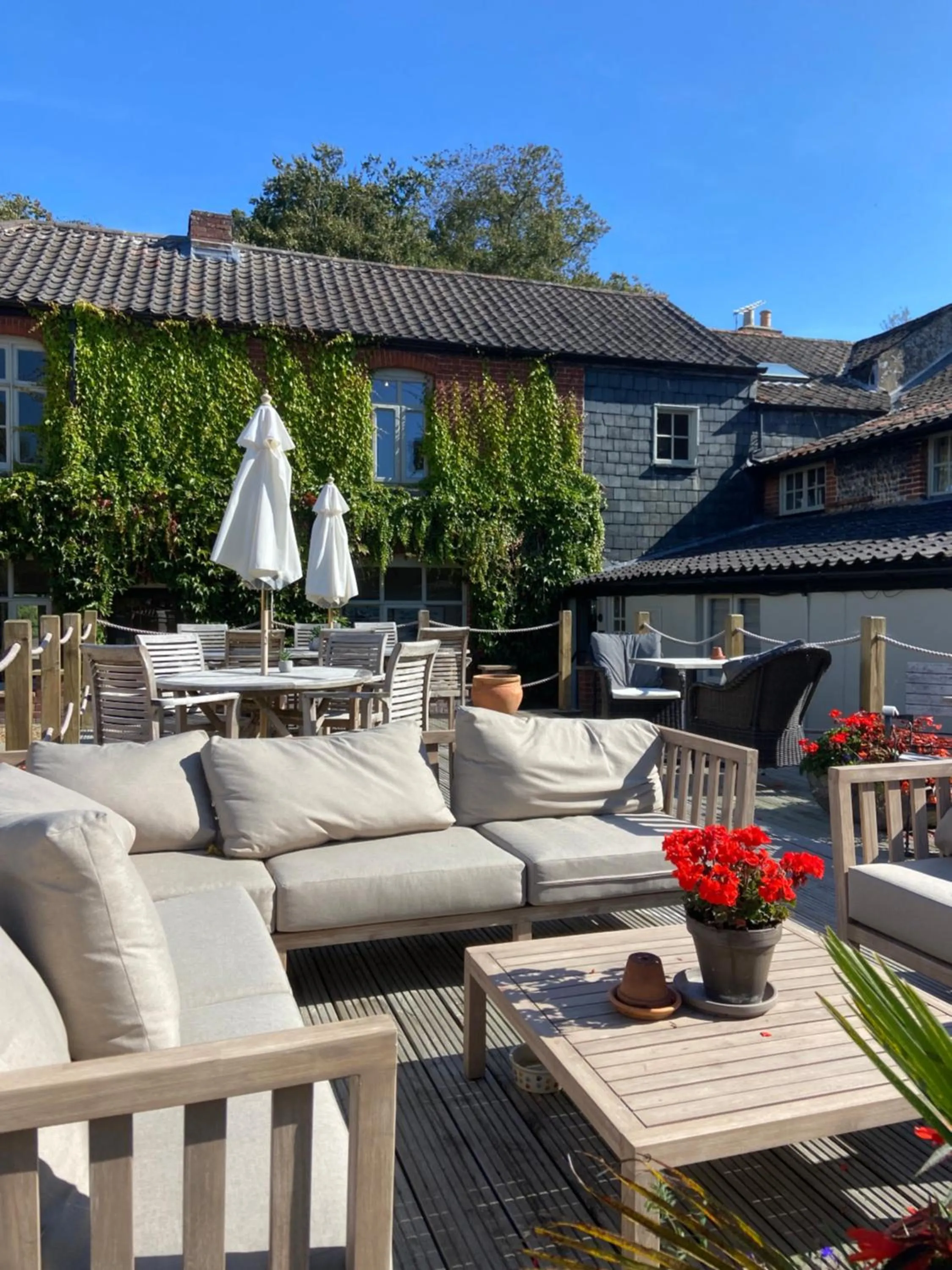 Scarborough Hill Country Inn