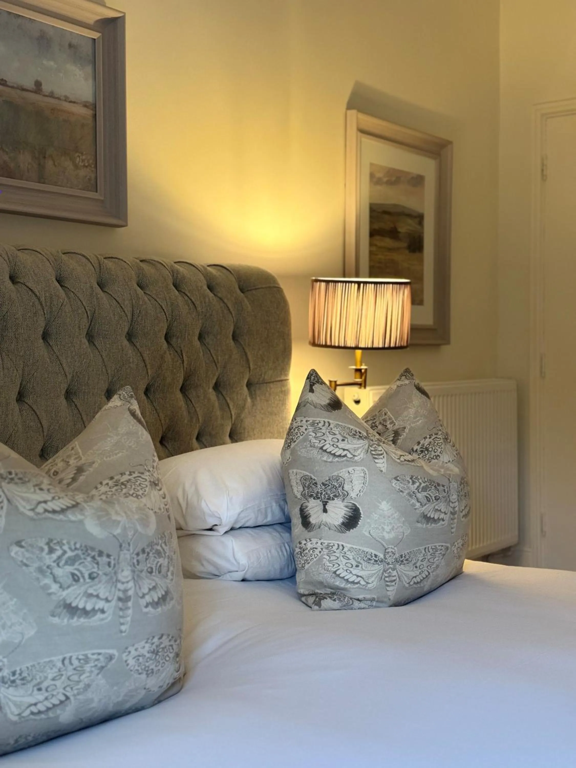 Bed in Scarborough Hill Country Inn