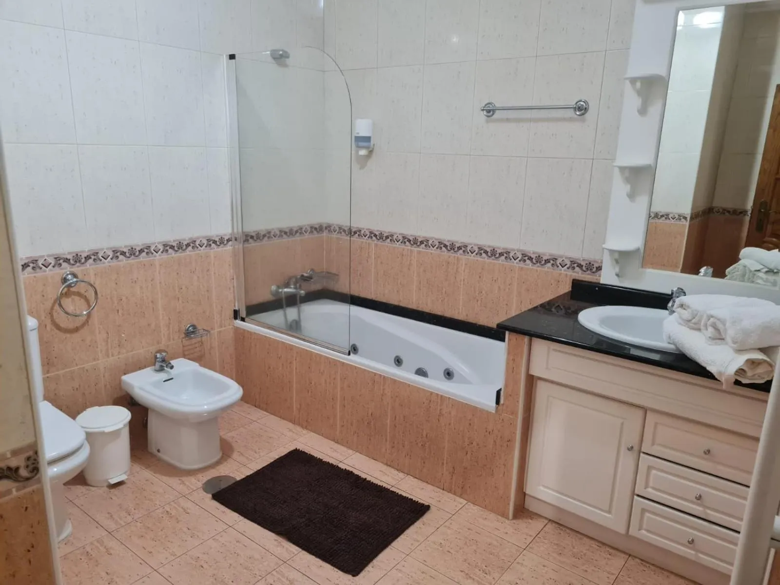 Colina do Ave Alojamento Local