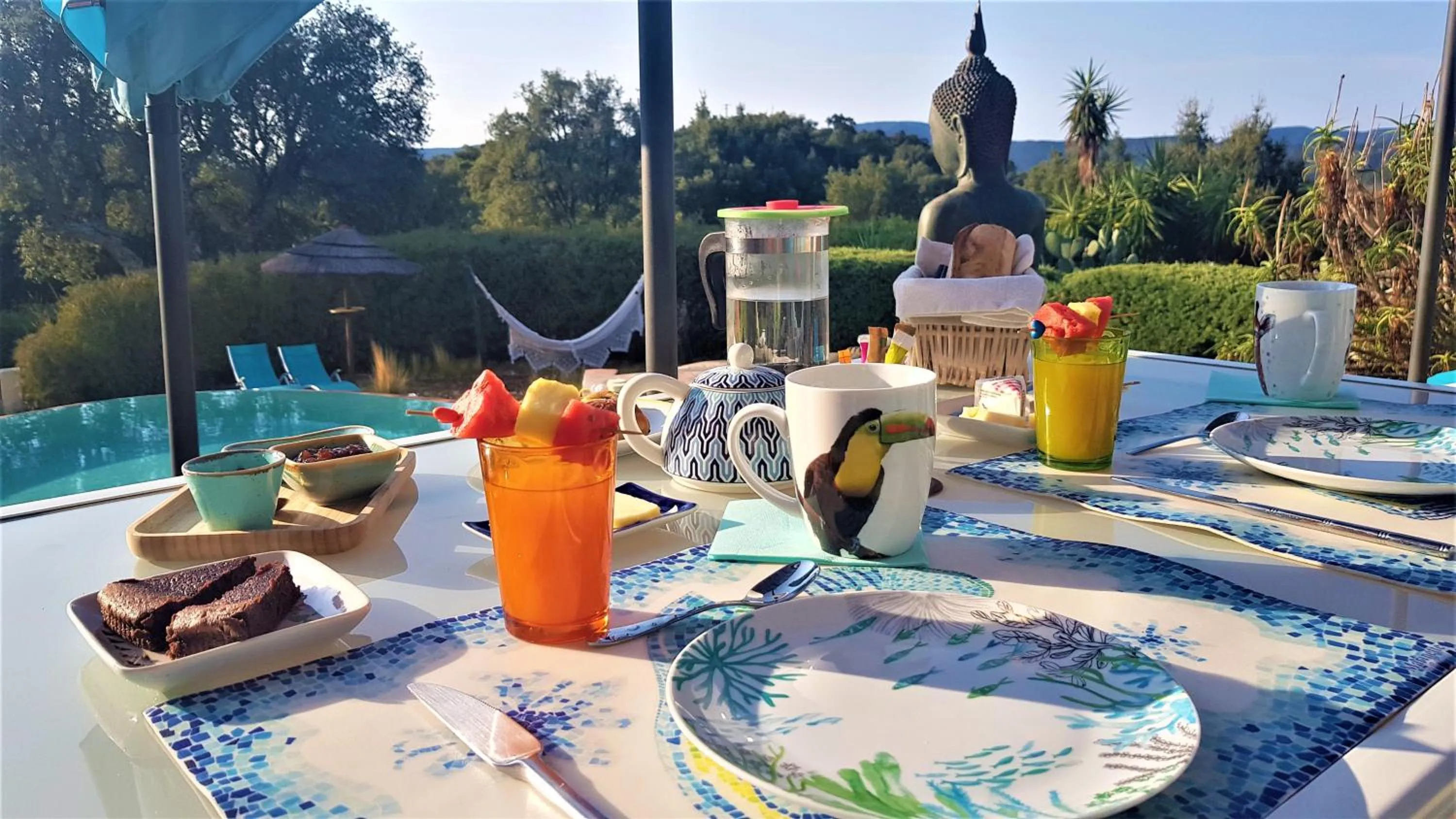 Continental breakfast in Villa des Delices