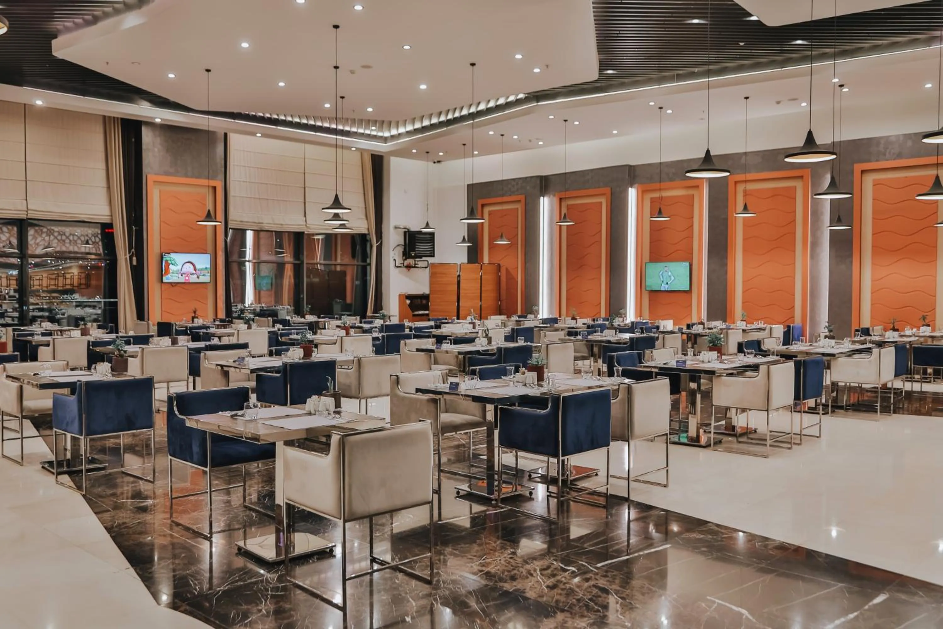Restaurant/places to eat in Radisson Blu Hotel, Diyarbakir