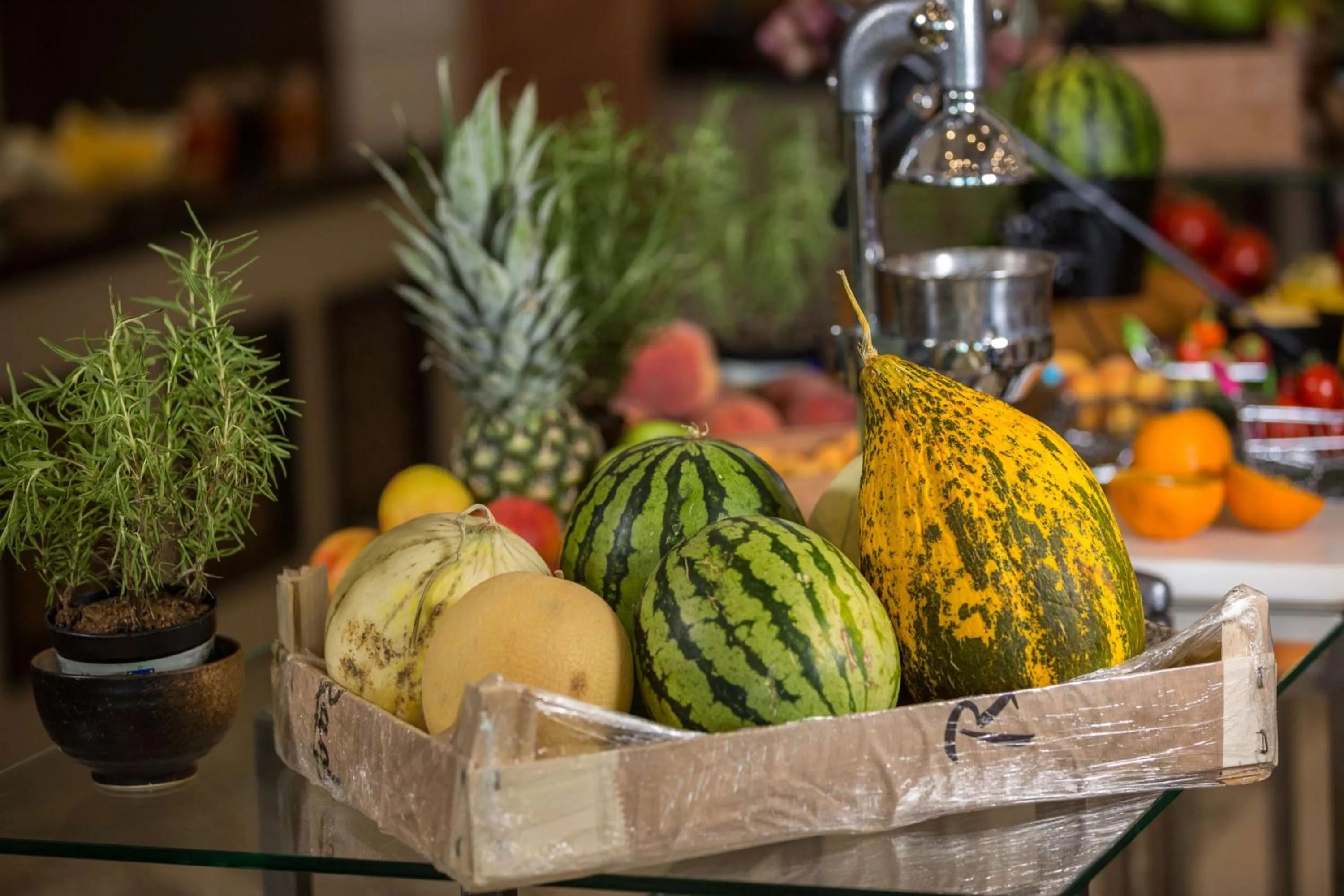 Restaurant/places to eat in Radisson Blu Hotel, Diyarbakir