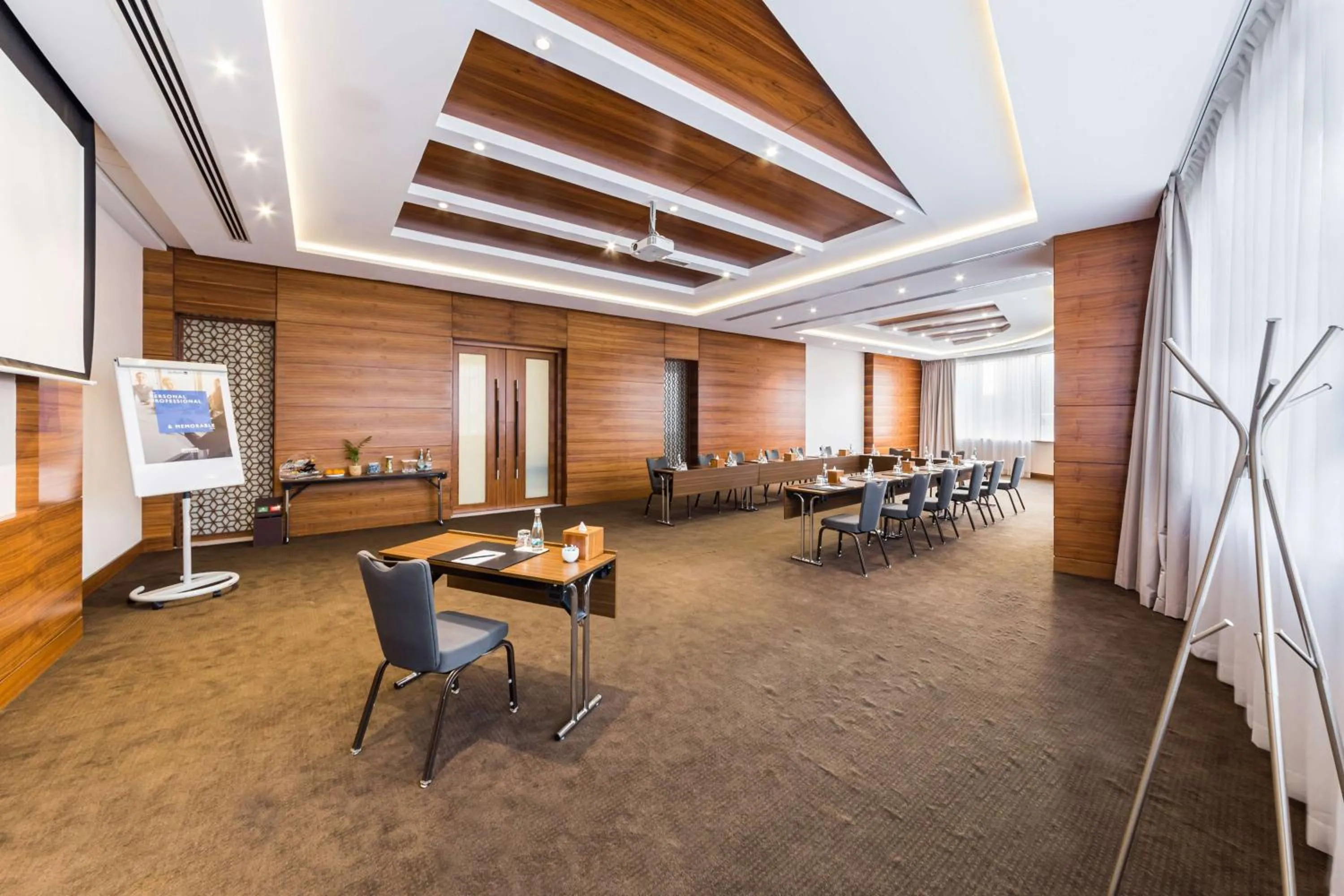 Meeting/conference room in Radisson Blu Hotel, Dubai Waterfront