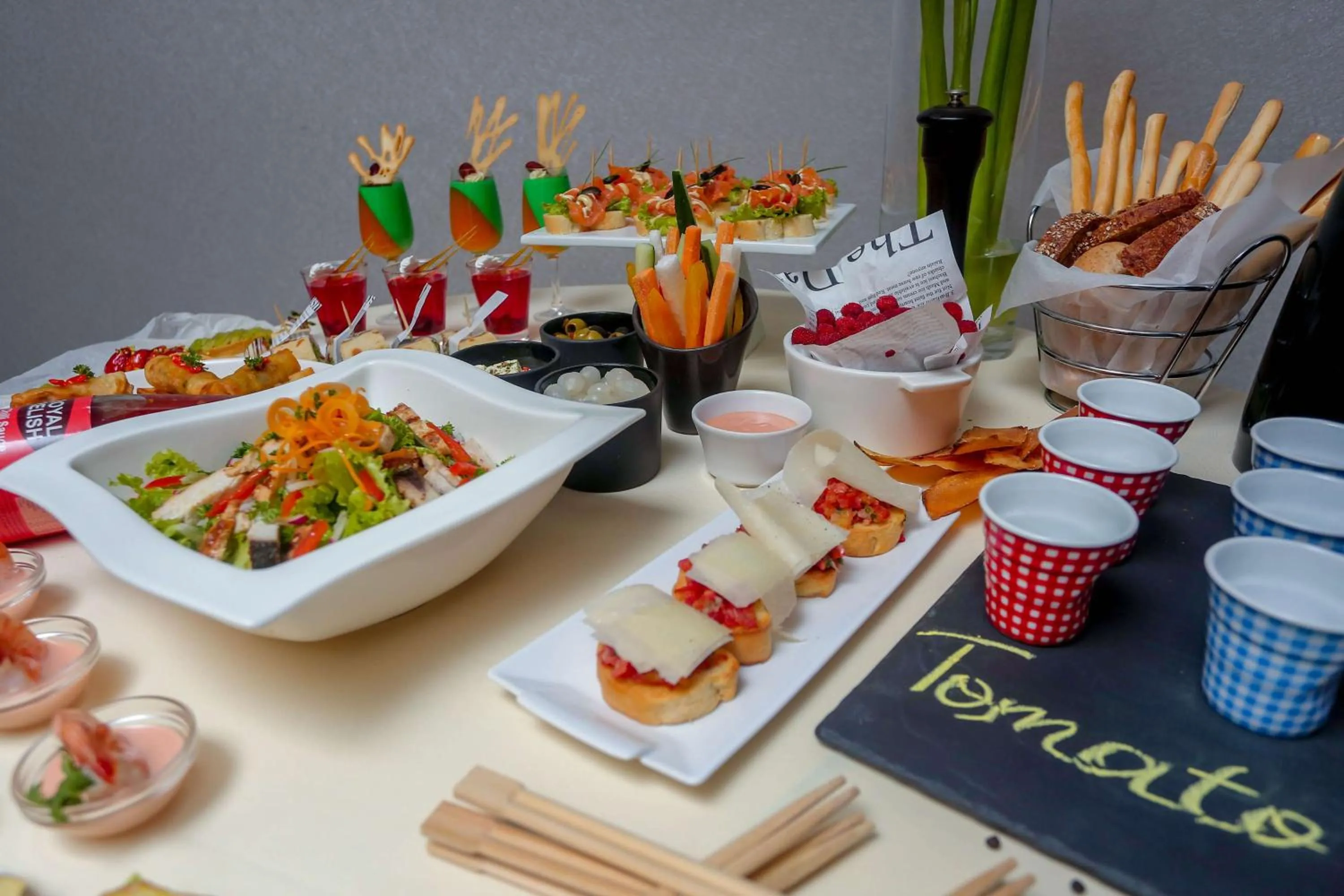 Restaurant/places to eat in Park Inn by Radisson, Kigali