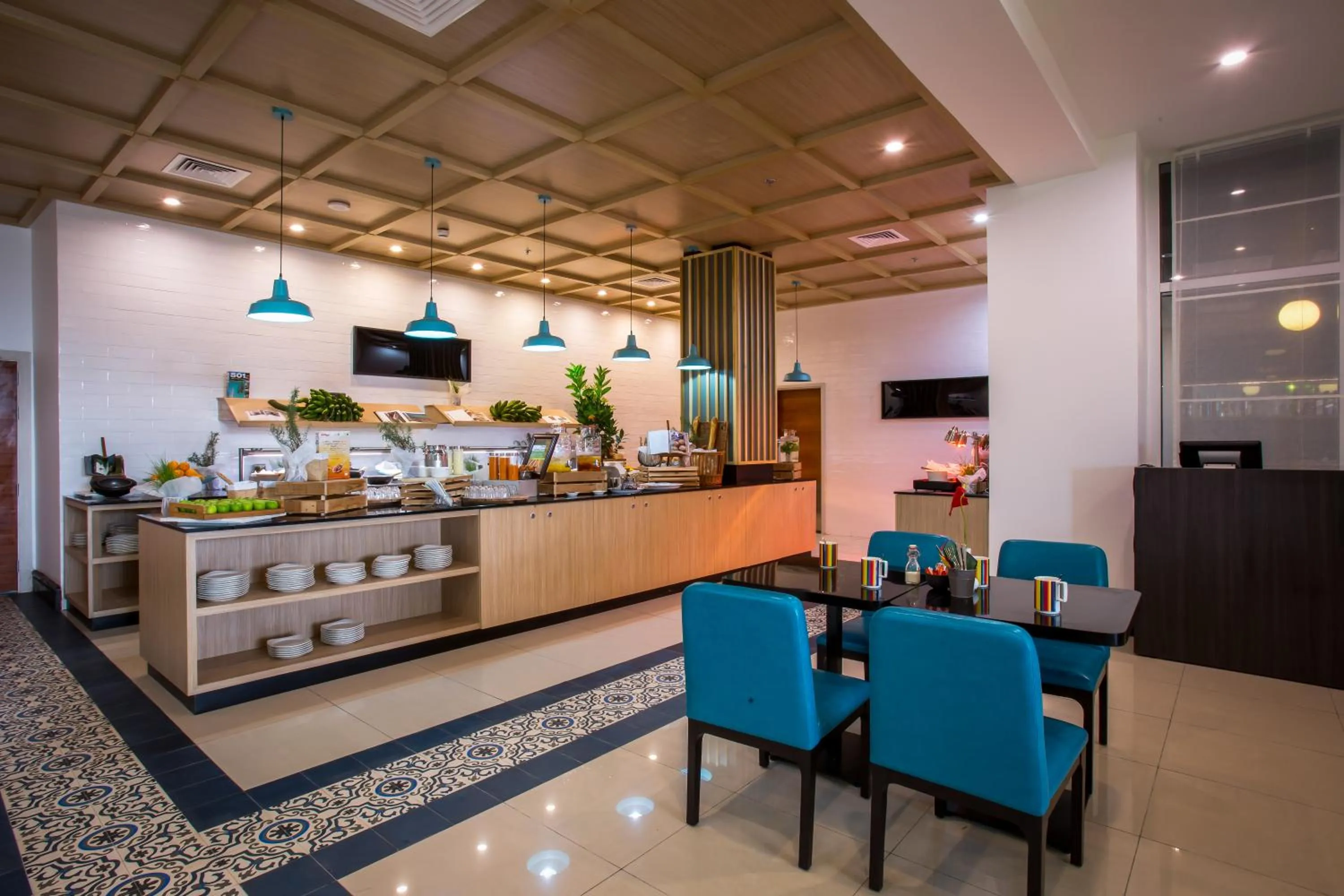 Restaurant/places to eat in Park Inn by Radisson, Kigali