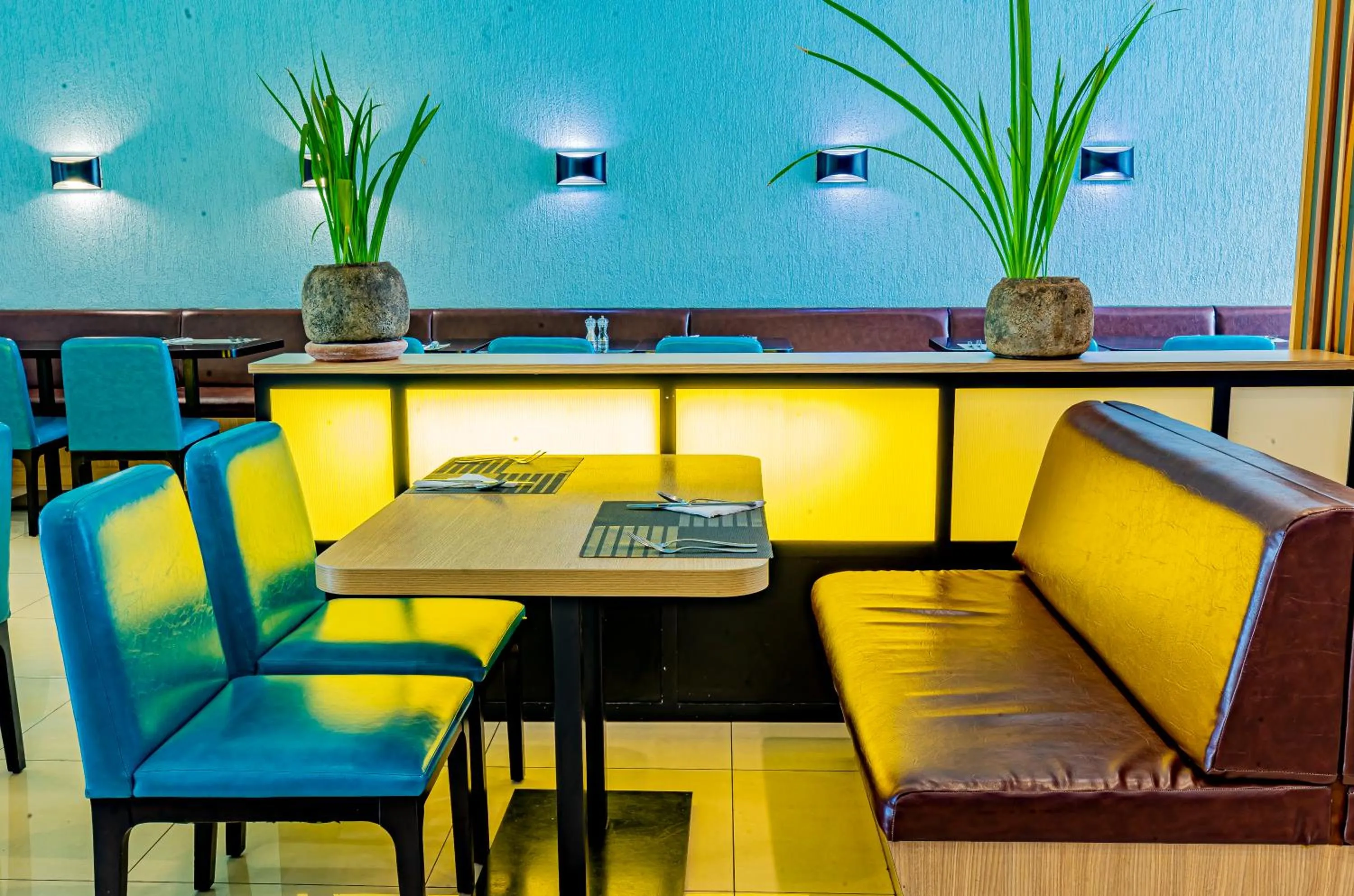 Restaurant/places to eat in Park Inn by Radisson, Kigali