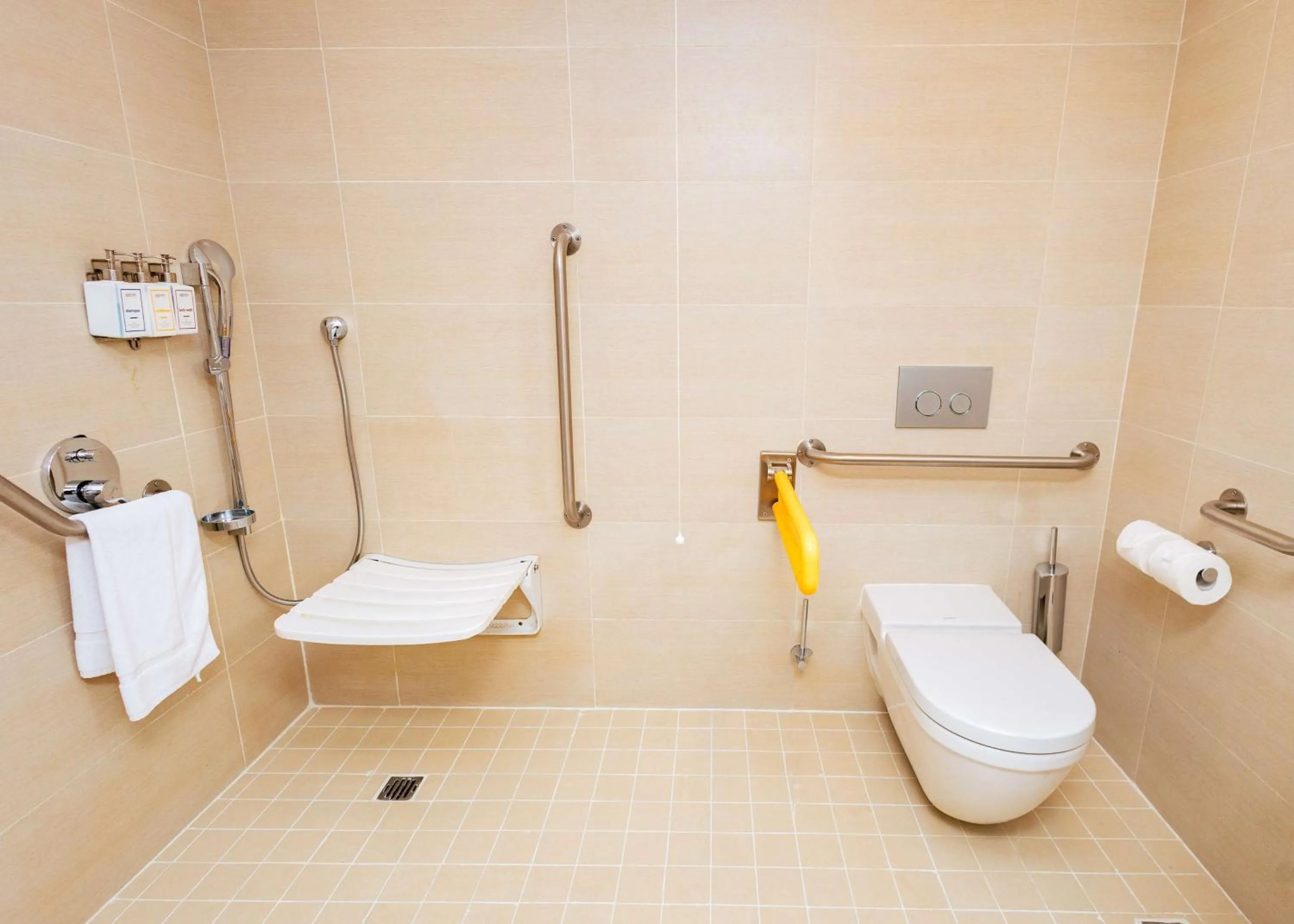 Bathroom in Park Inn by Radisson, Kigali