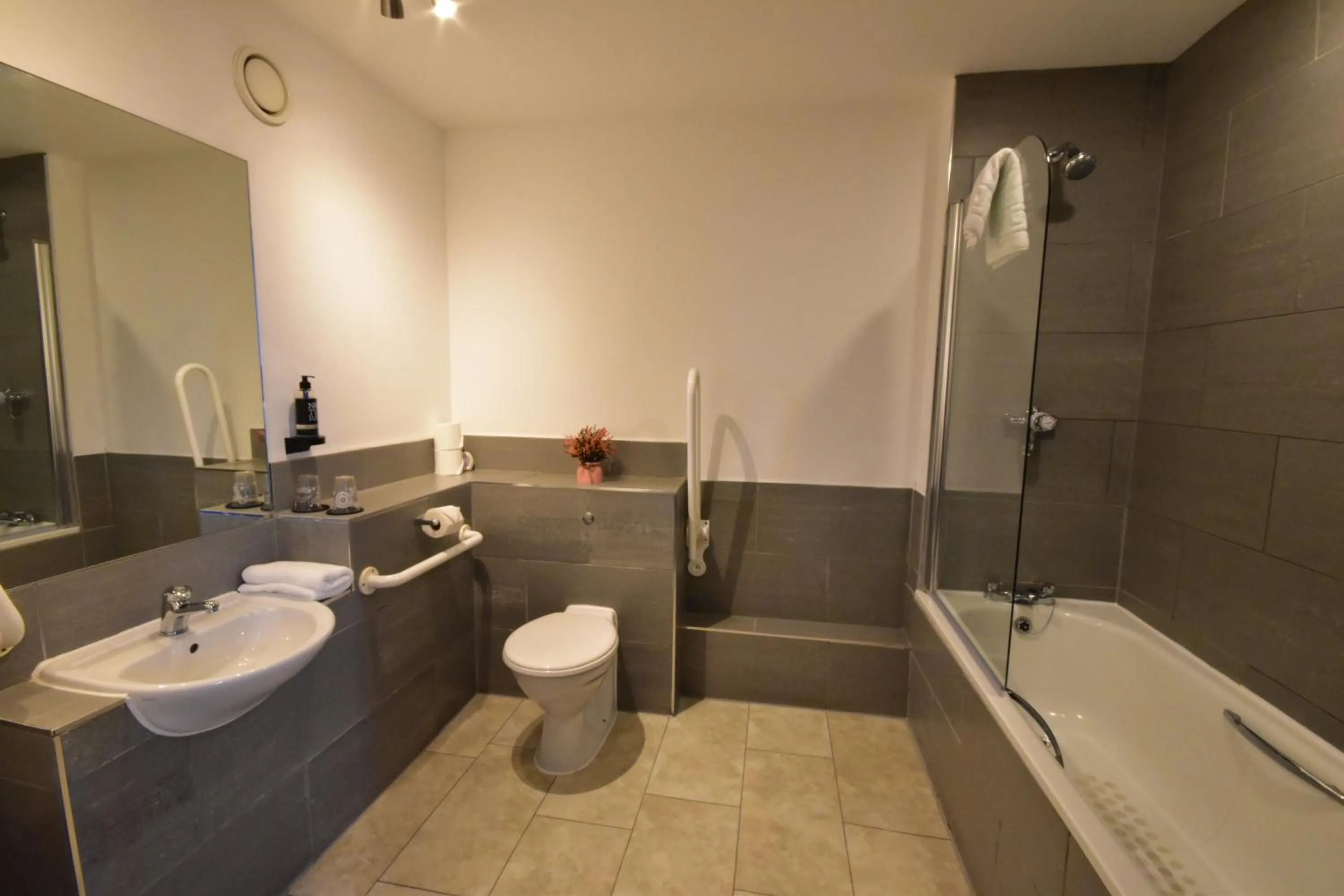 Bathroom in The Royal Hotel Cardiff