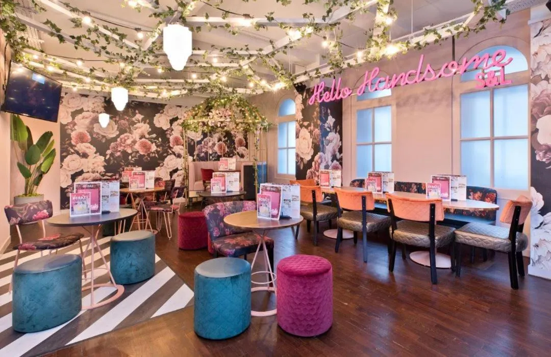 Restaurant/places to eat in The Royal Hotel Cardiff