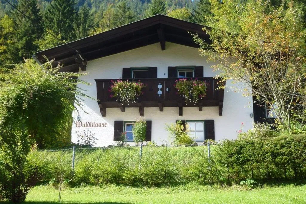 Property building in Waldklause
