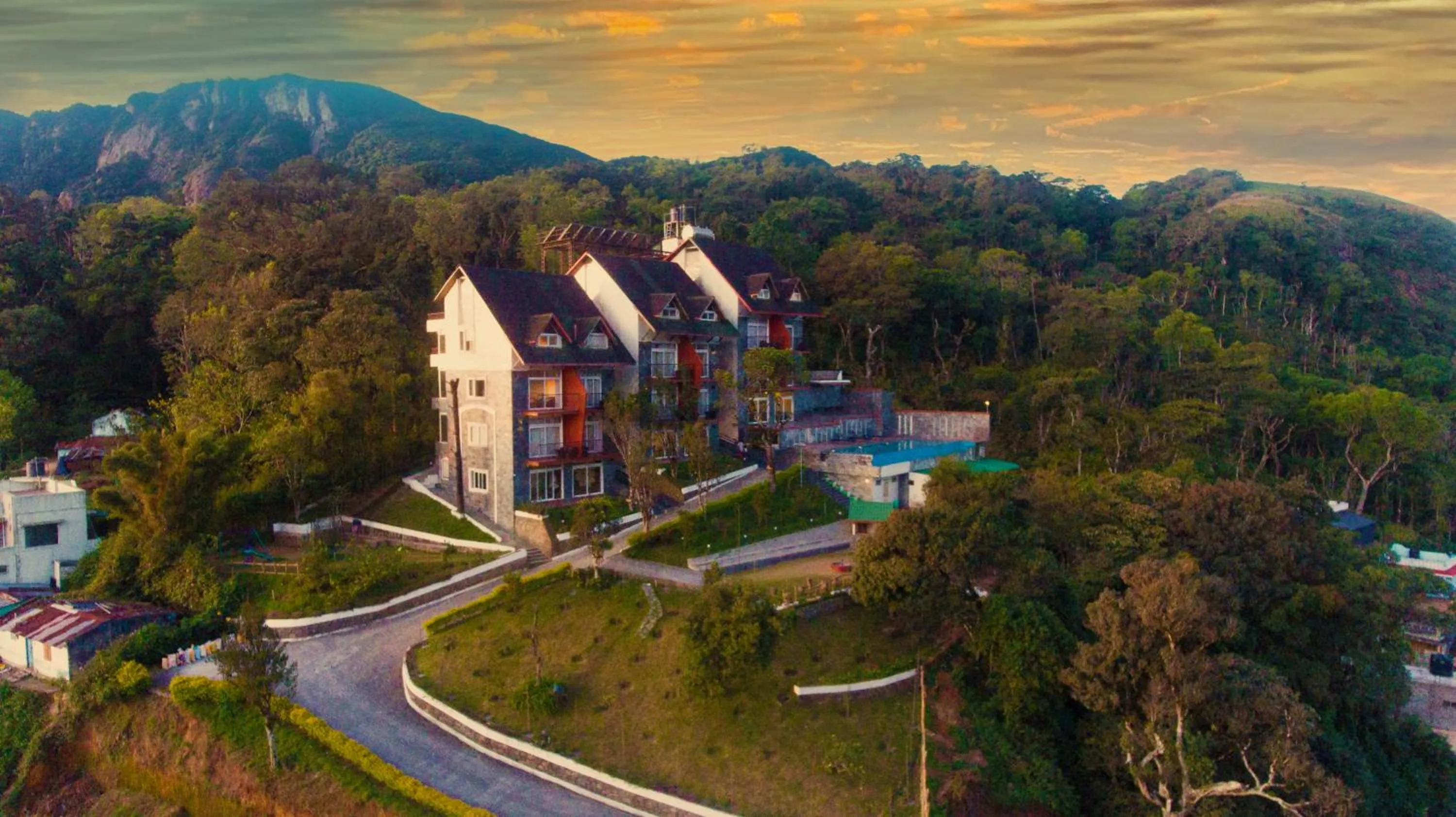 Bird's eye view in Shola Crown Resort - Munnar