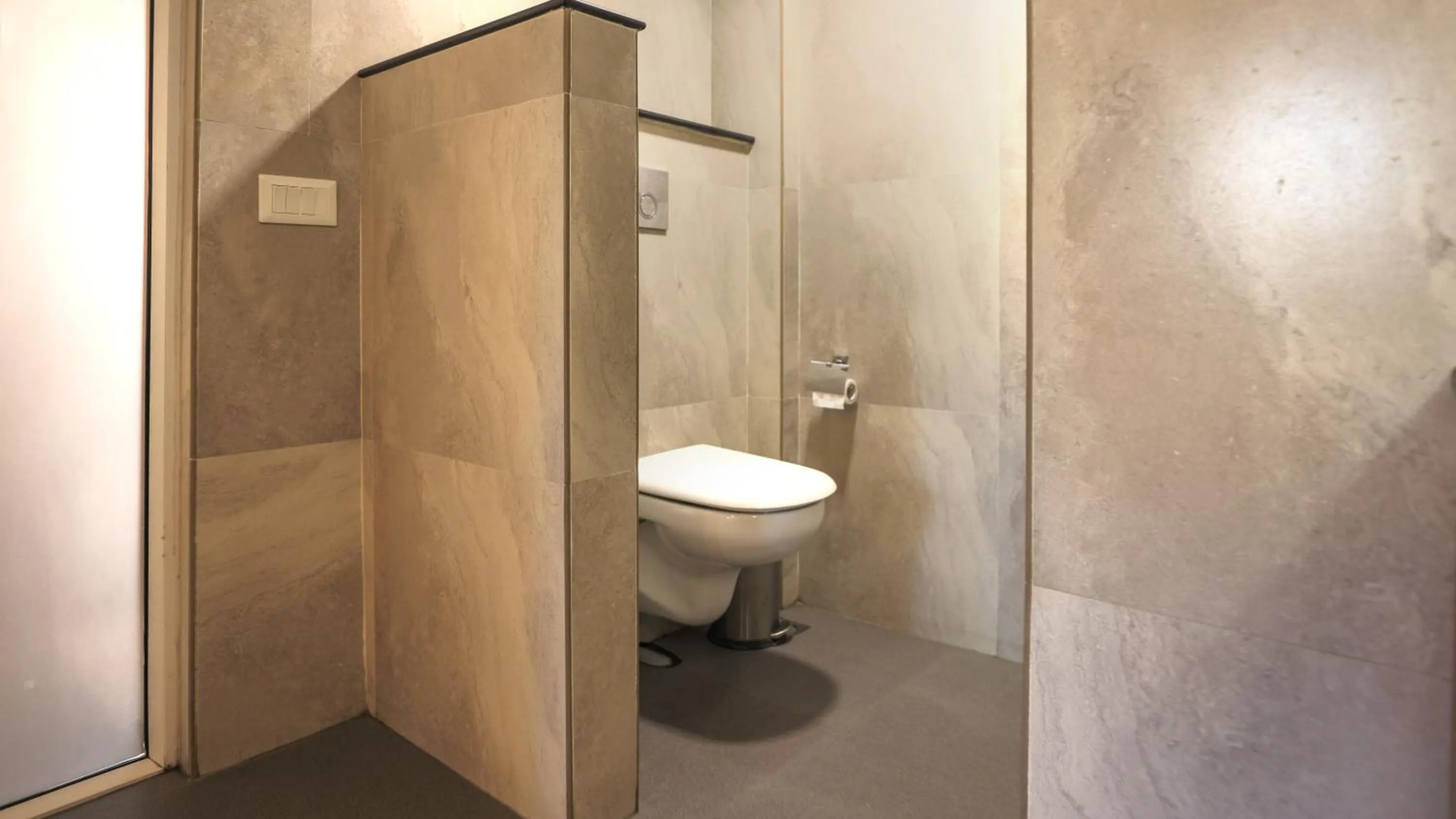 Bathroom in Shola Crown Resort - Munnar