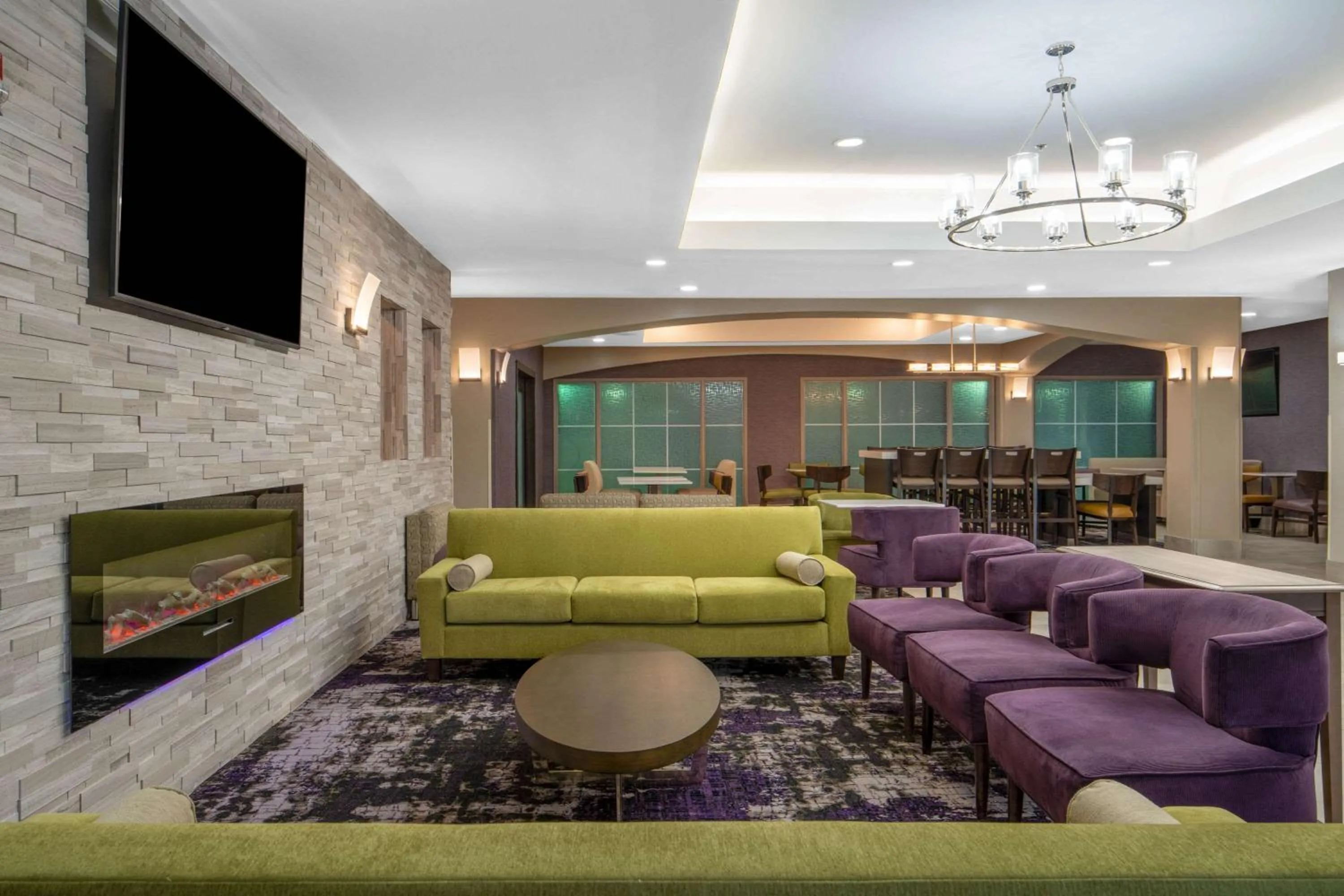 Lobby or reception in La Quinta by Wyndham Atlanta Stockbridge