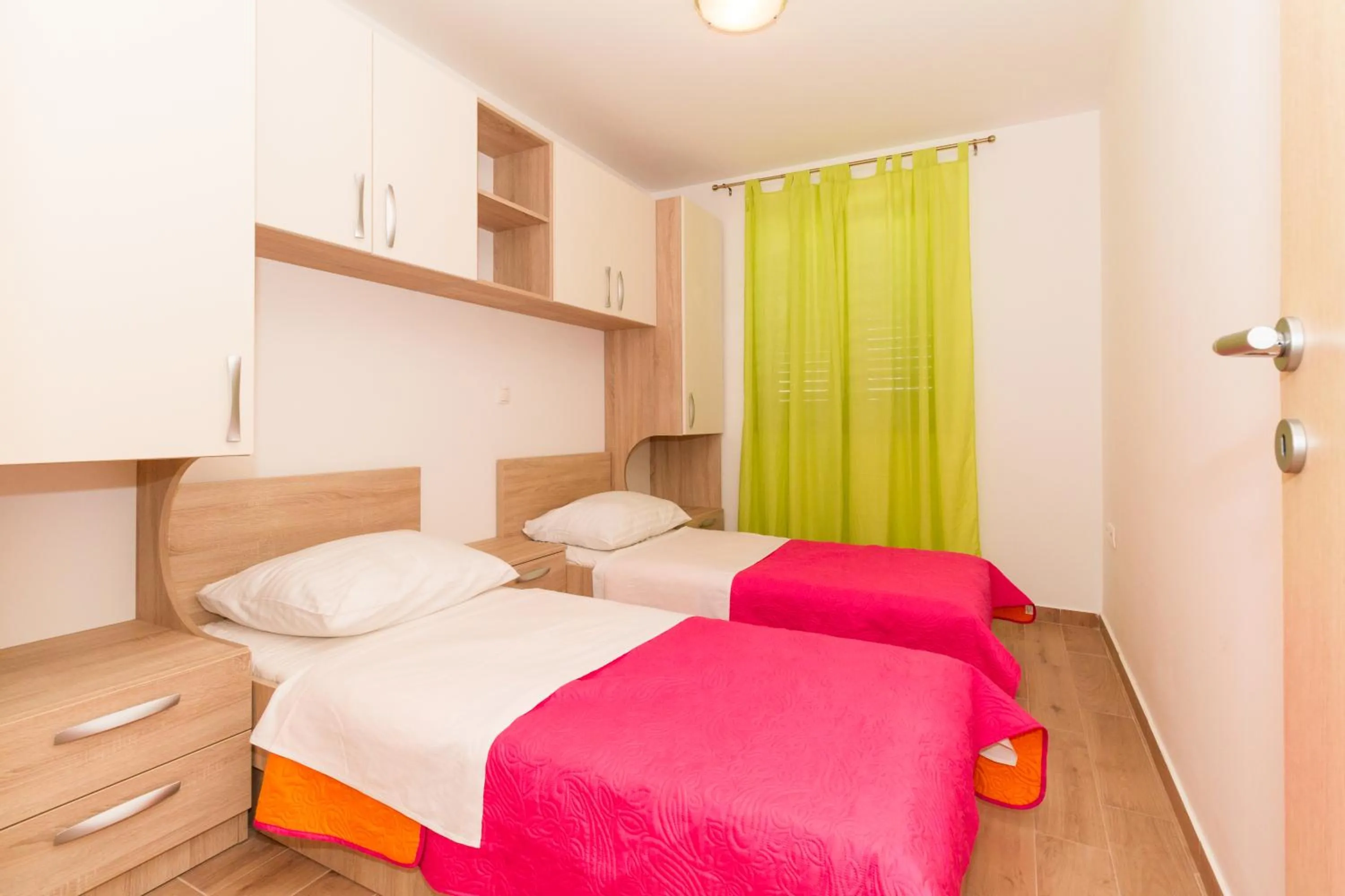 Bed in Apartments Villa-Ines Center
