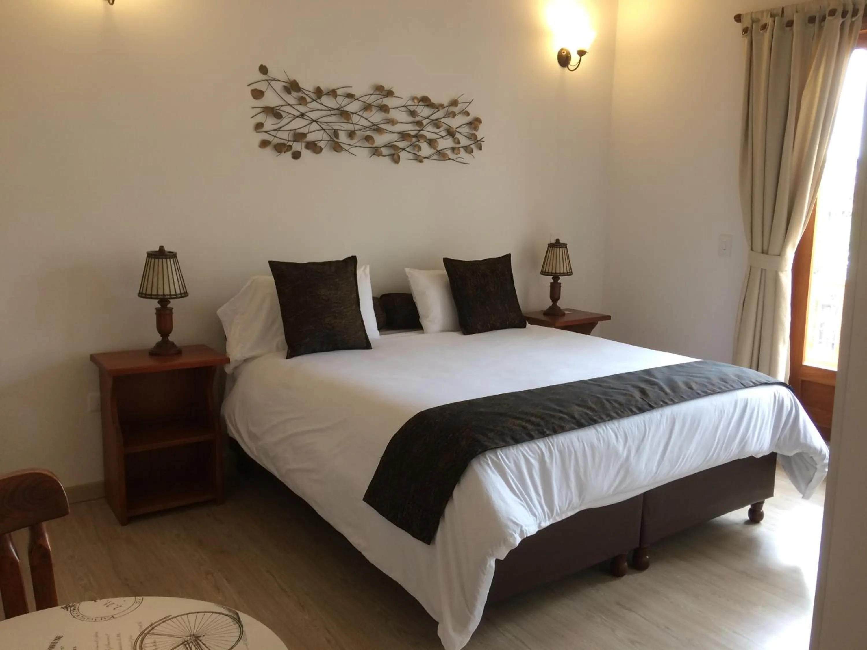 Photo of the whole room, Bed in Hotel El Giro