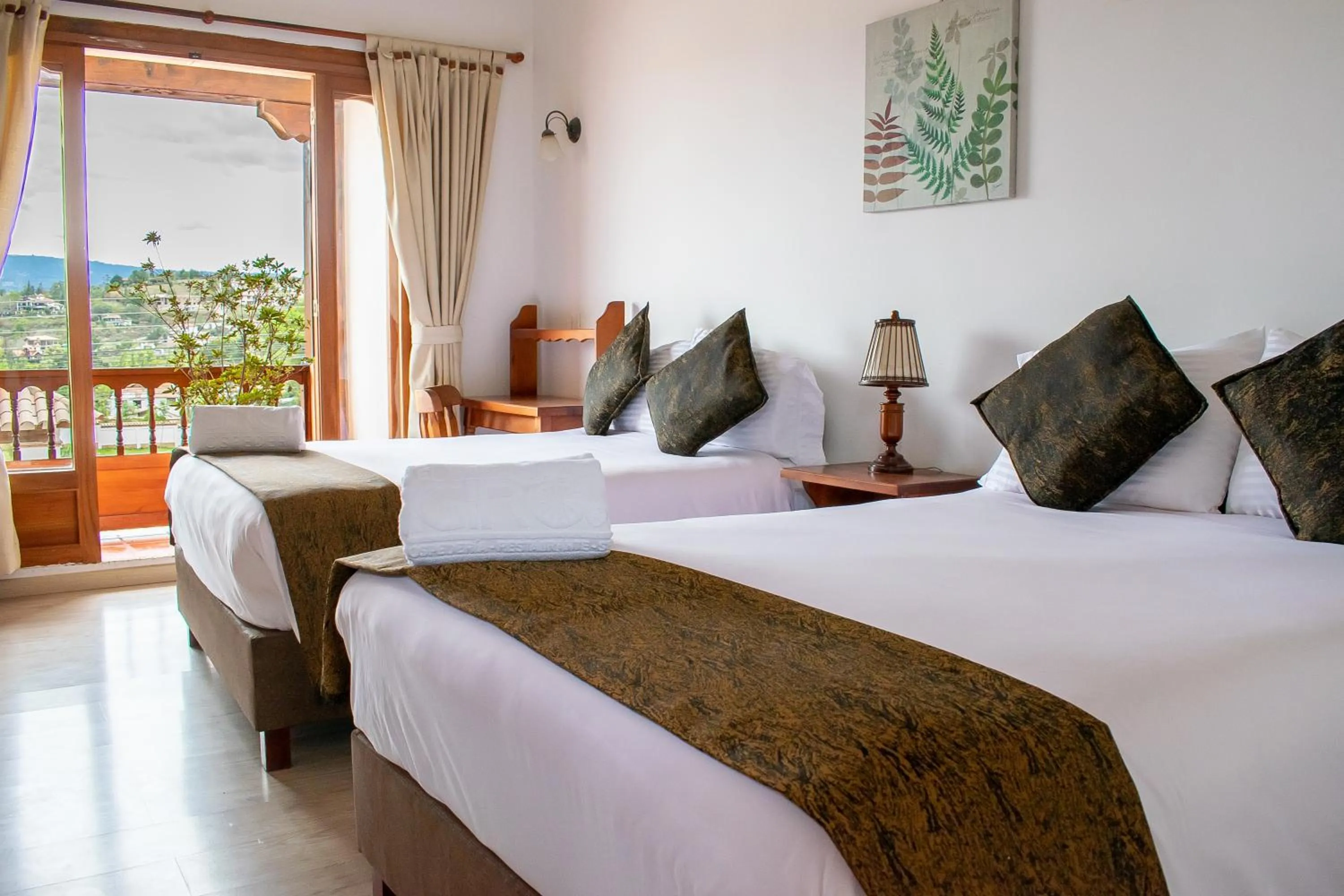 Photo of the whole room, Bed in Hotel El Giro