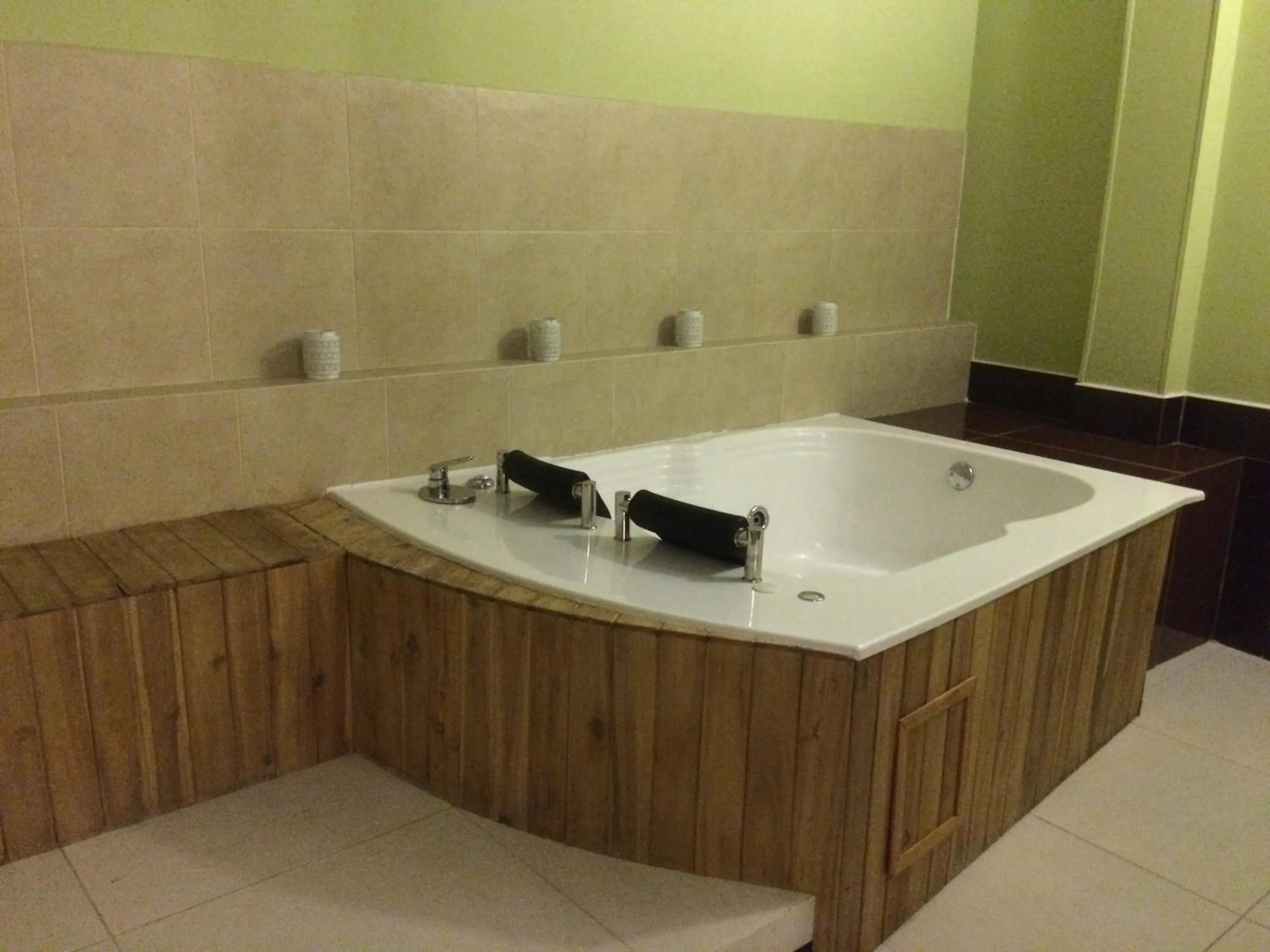 Bath in Hotel El Giro