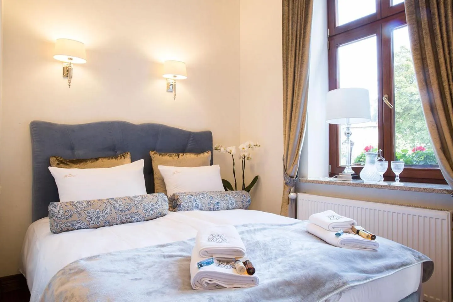 Bed in Villa Mistral