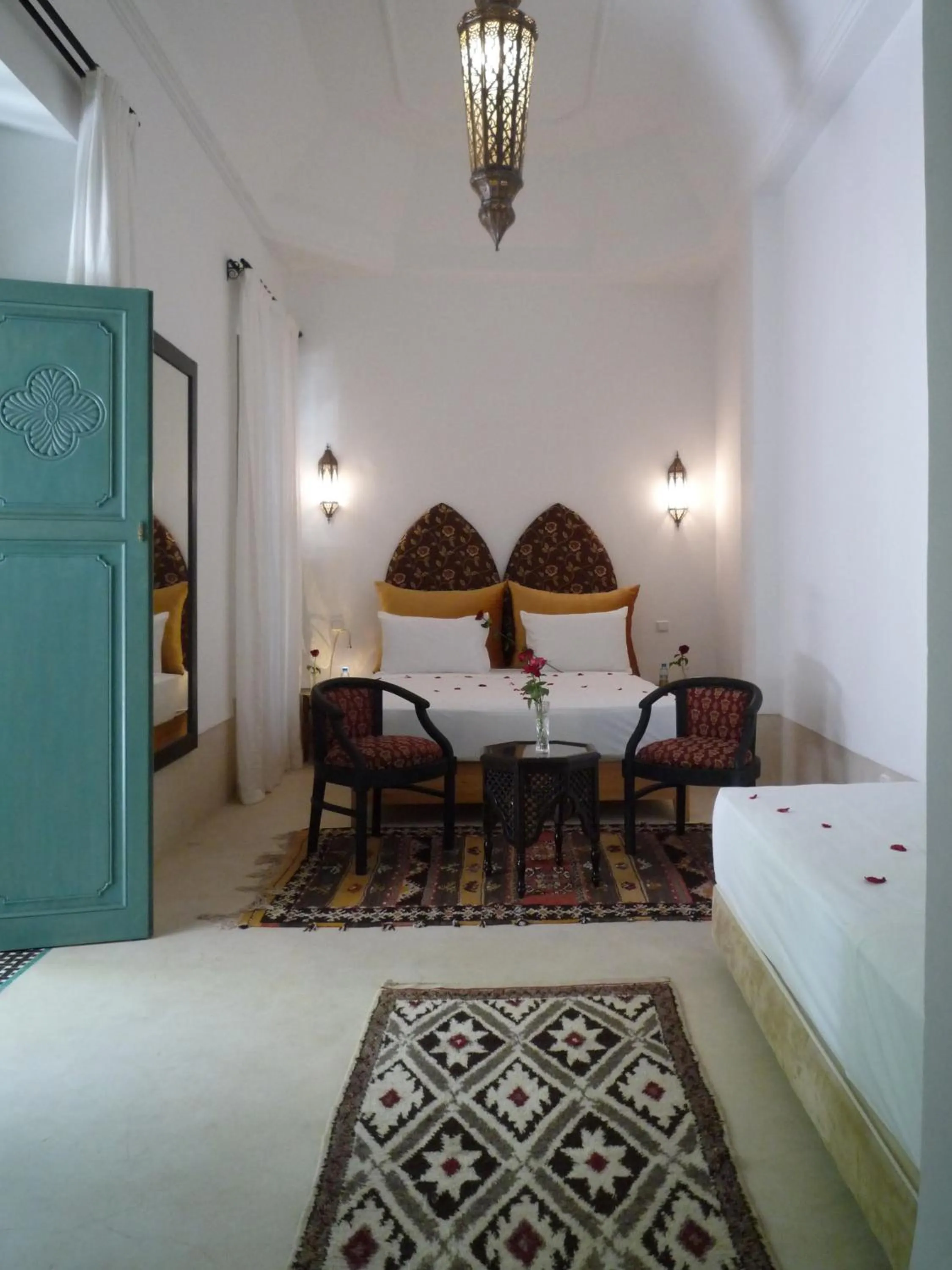 Photo of the whole room, Bed in Riad Azahar