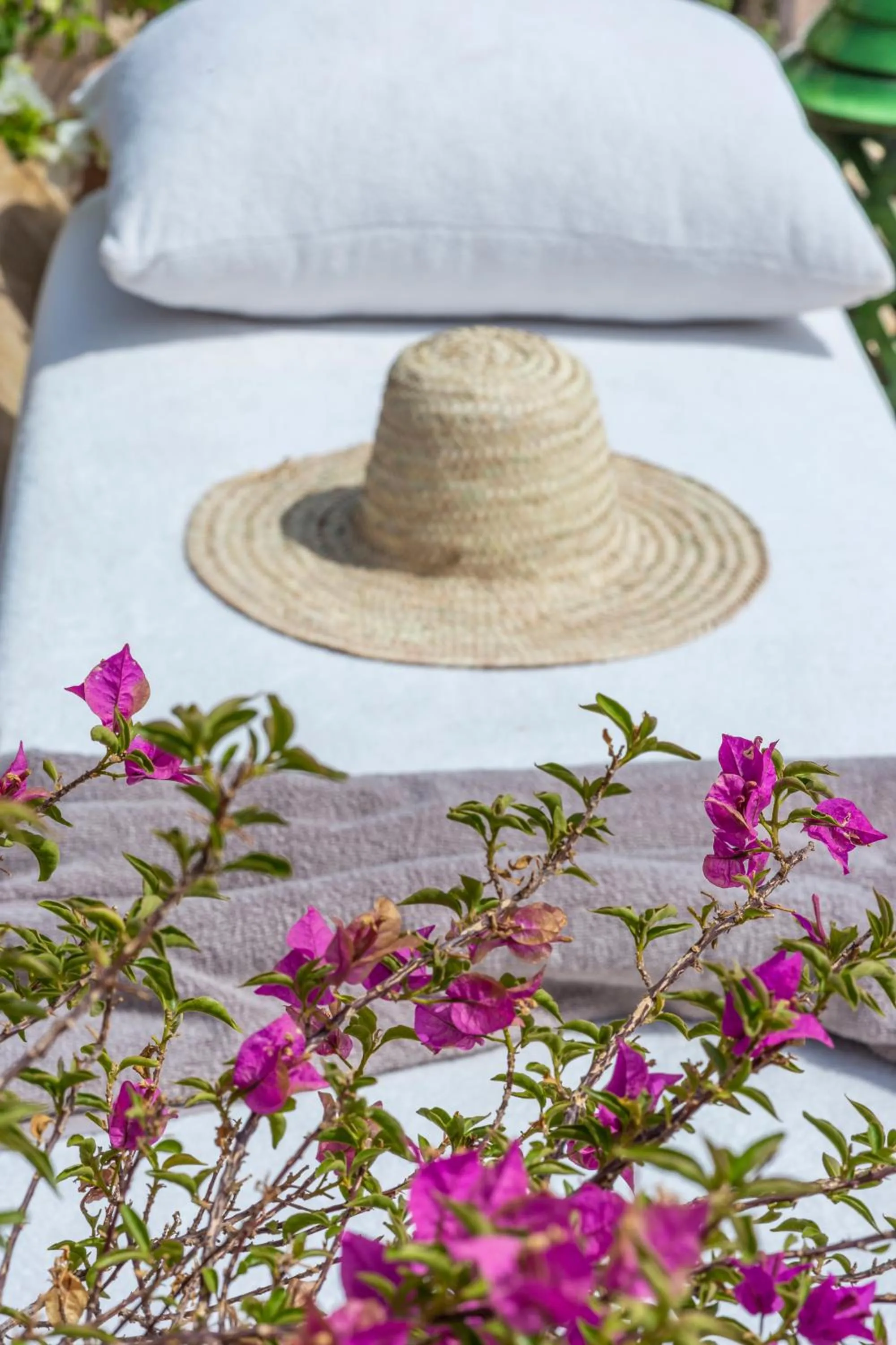 Solarium, Bed in Riad Azahar