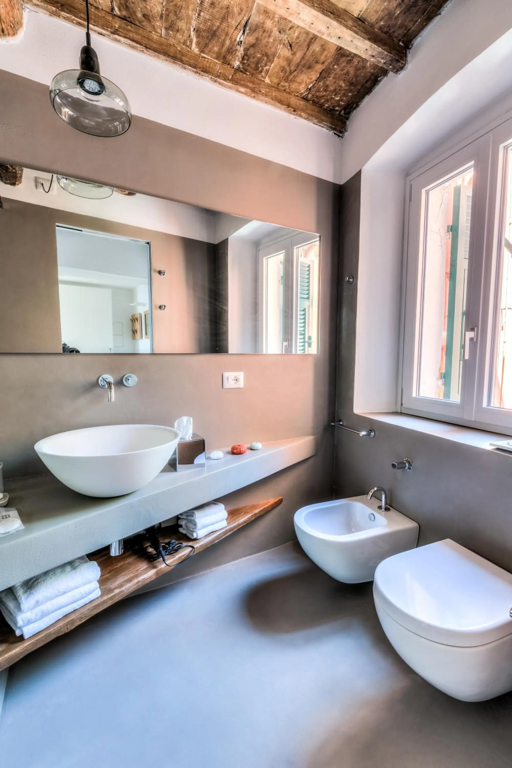 Bathroom in La Vista di Marina by The First