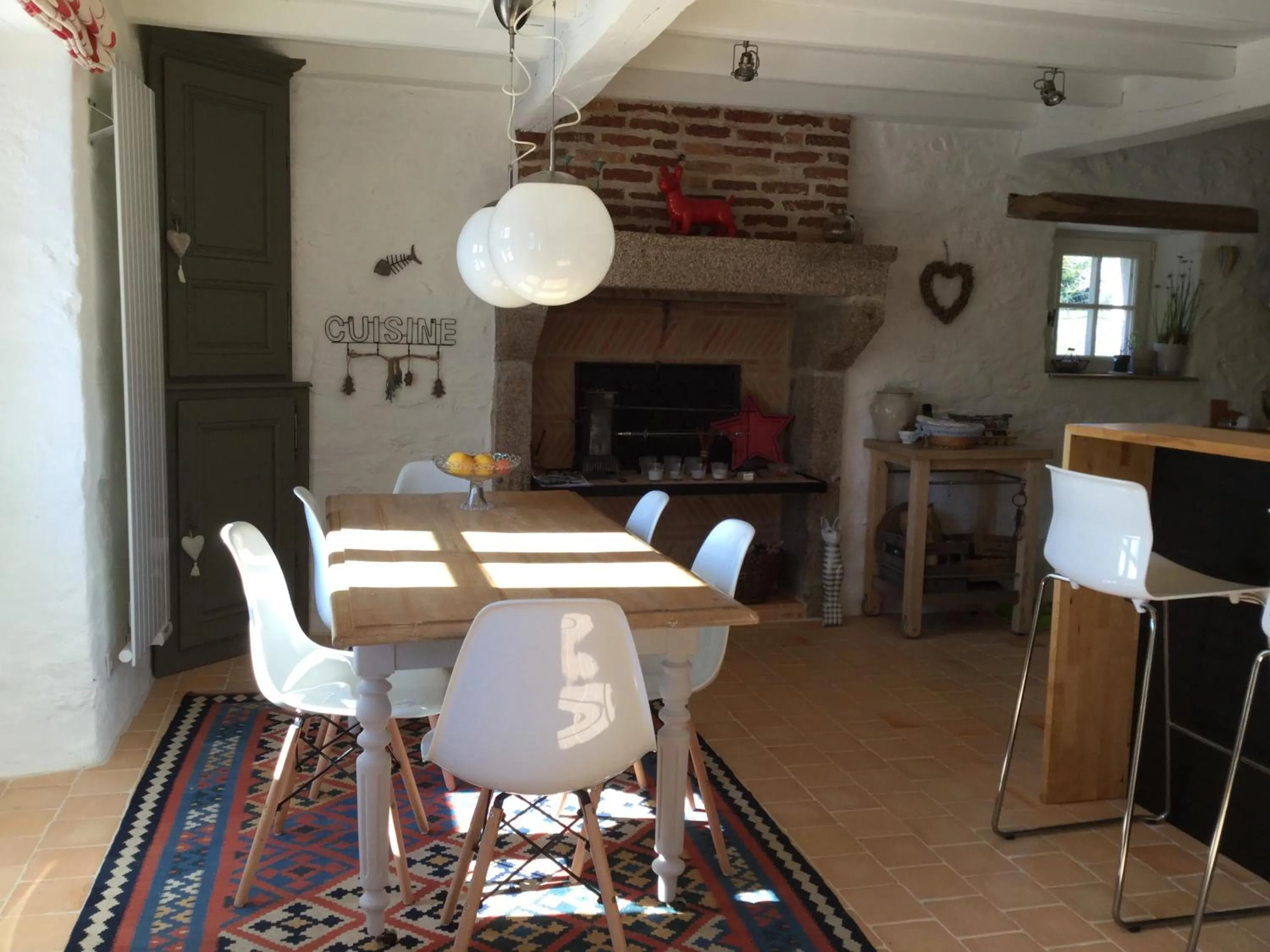 Dining area in les epis du vent