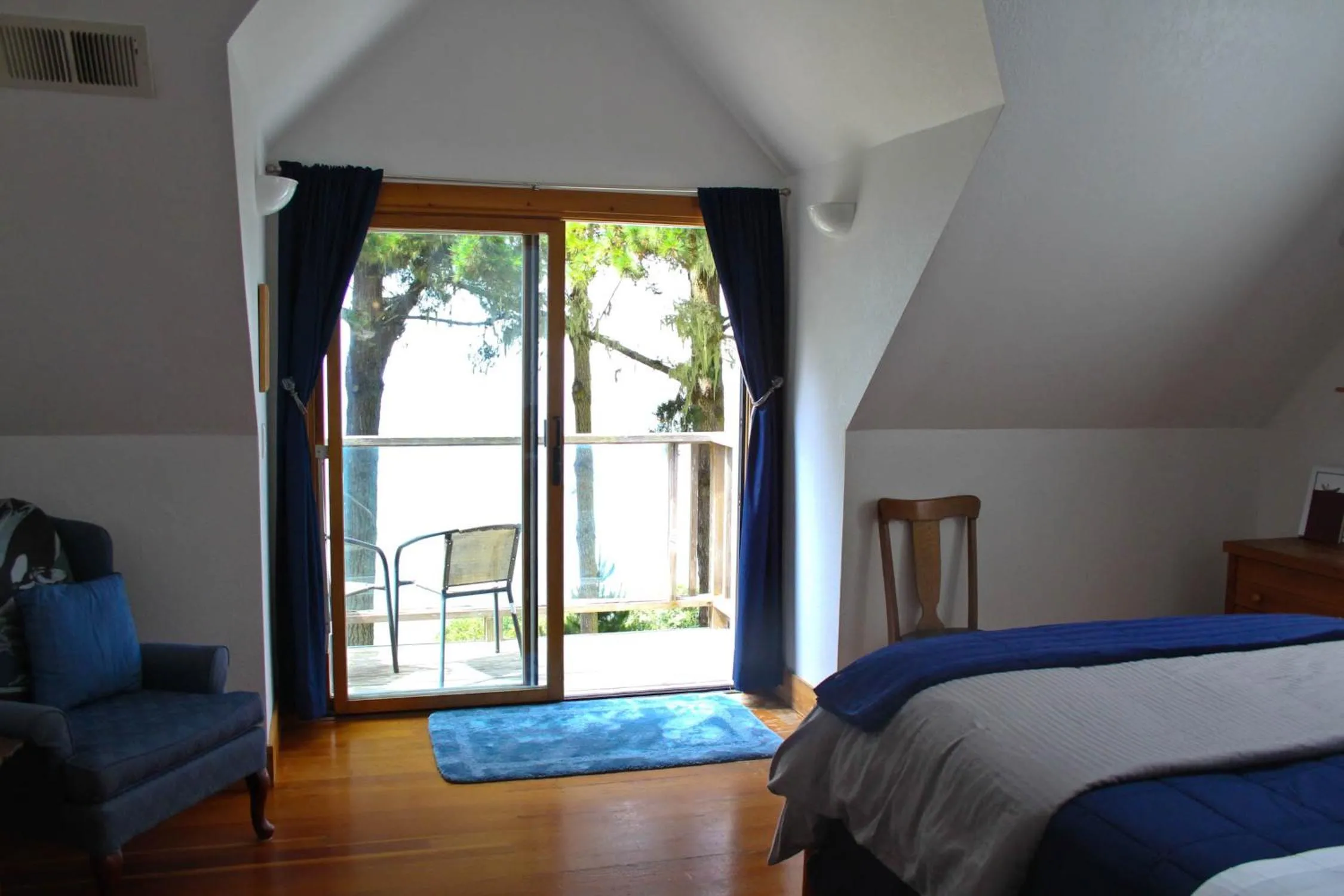 Bed in Lost Whale Inn