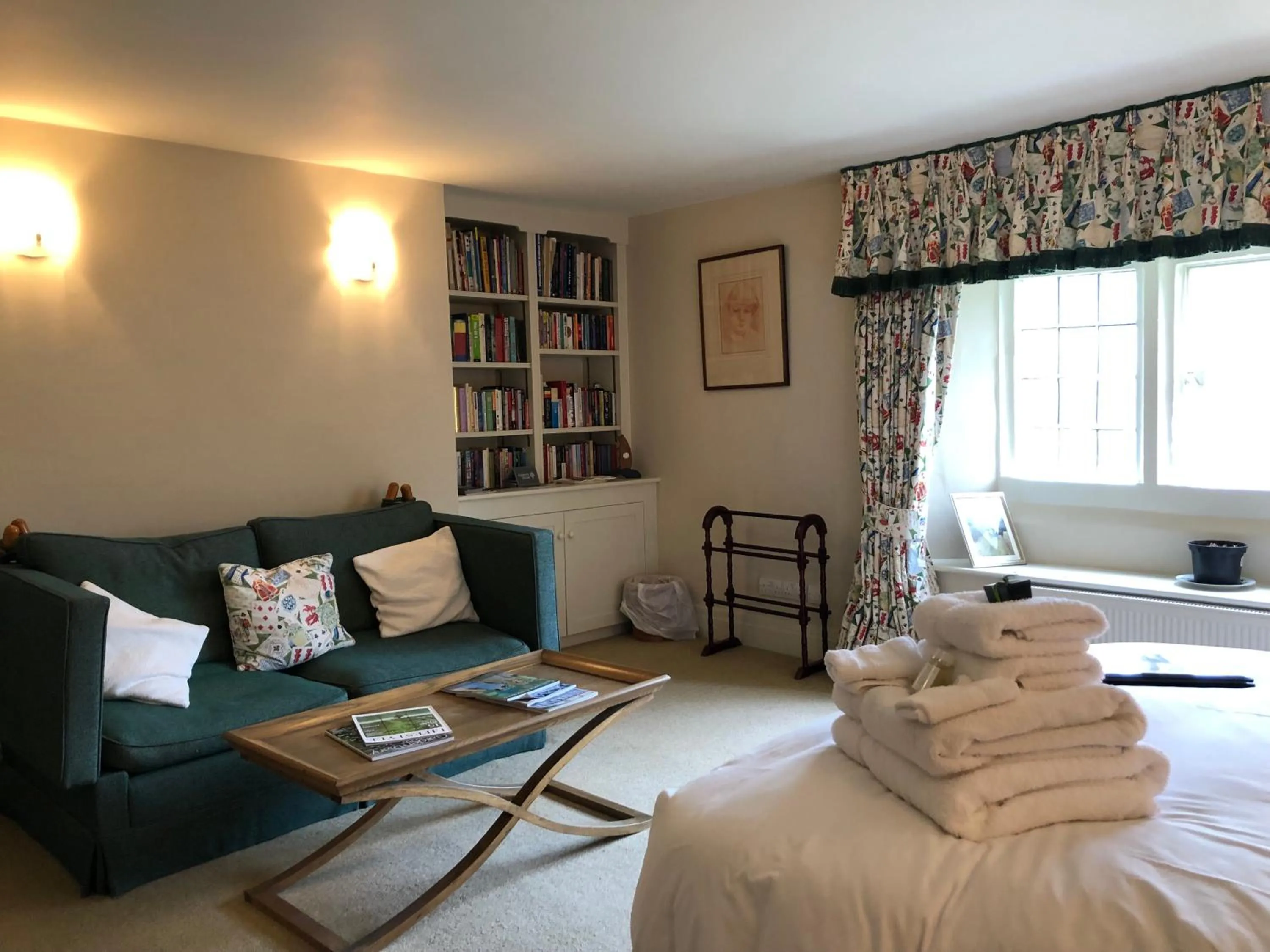 Bed in Aylworth Manor