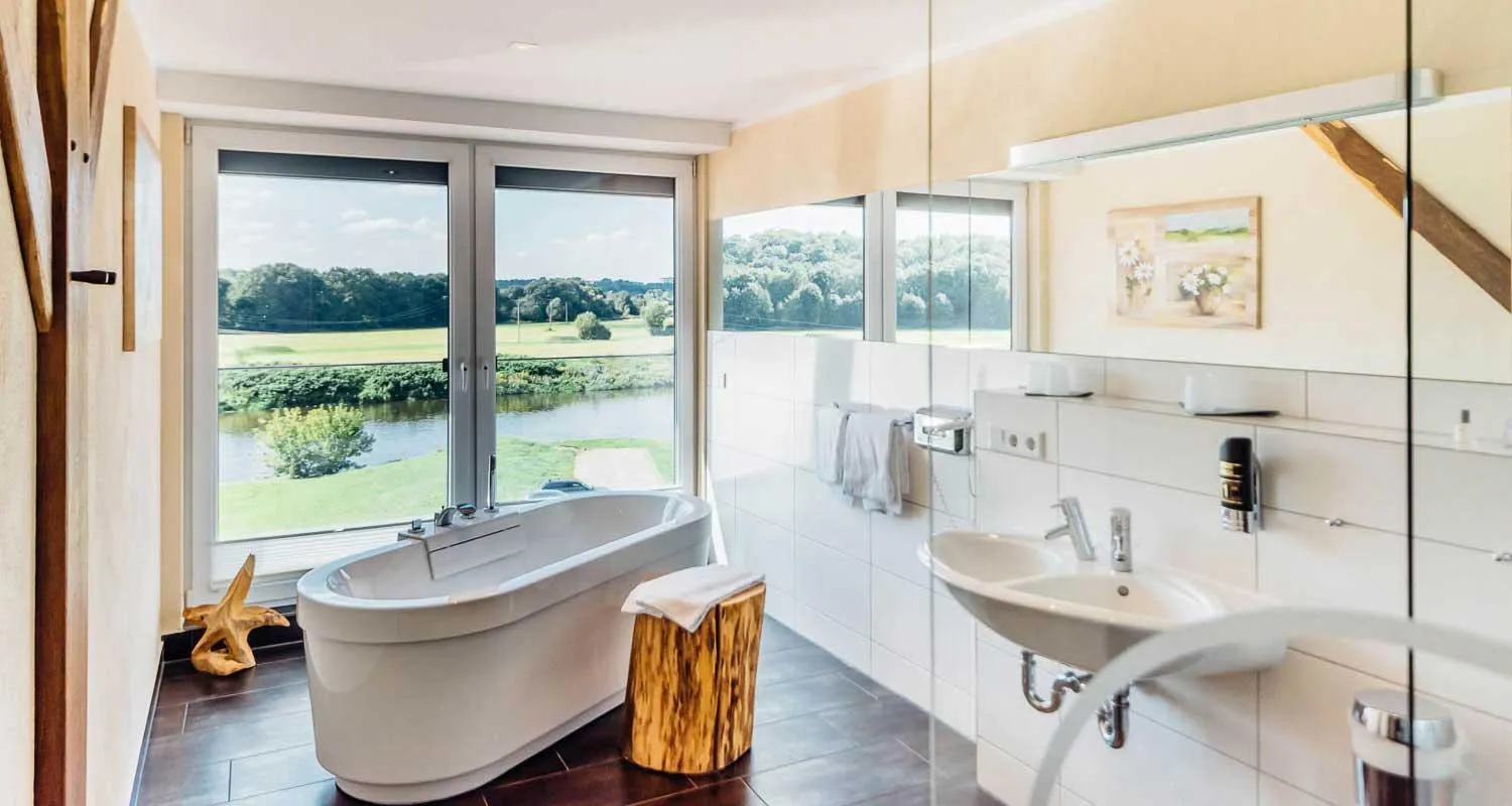 Bathroom in Erlebnishotel "Zur Schiffsmühle" GmbH