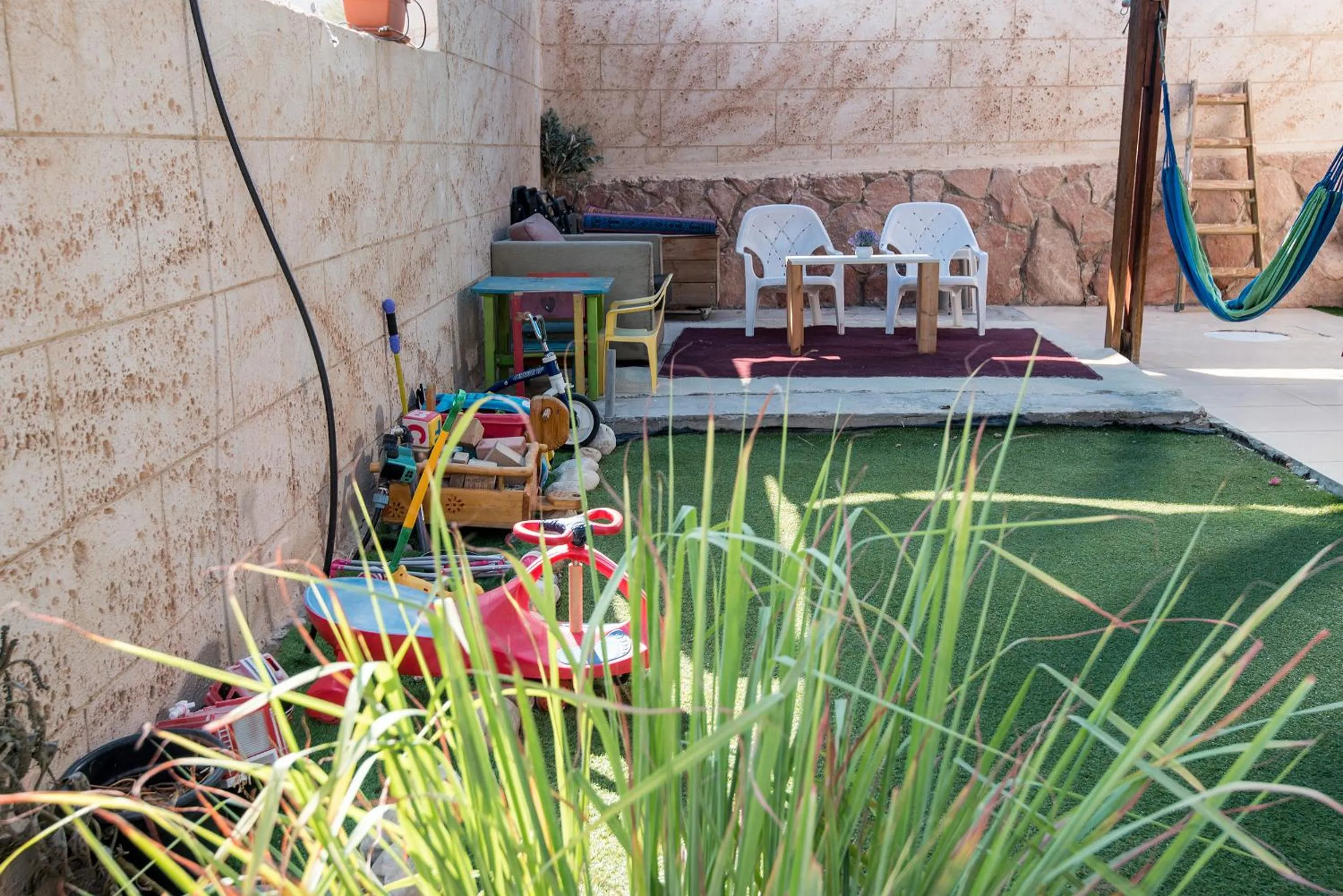 Pura Vida Eilat