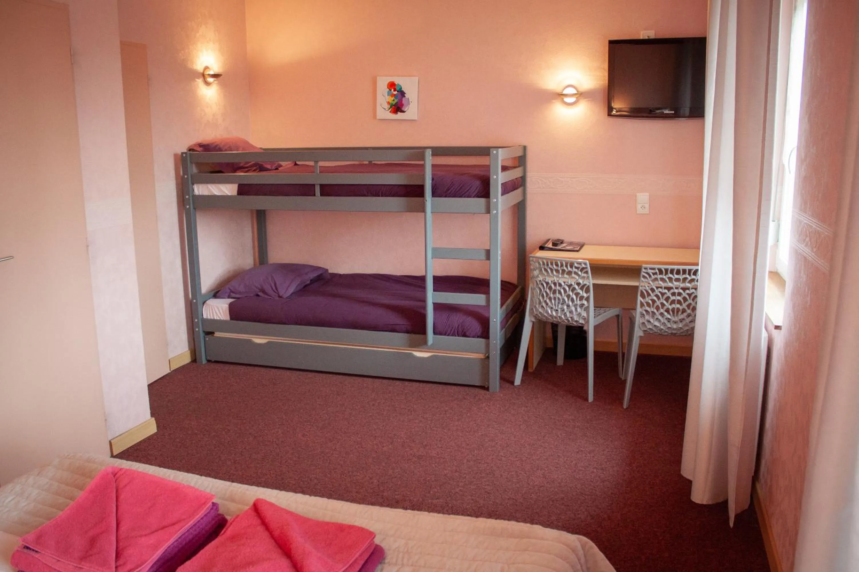 Bed in Relais Vosgien - Hôtel Restaurant "la Table de Sophia"