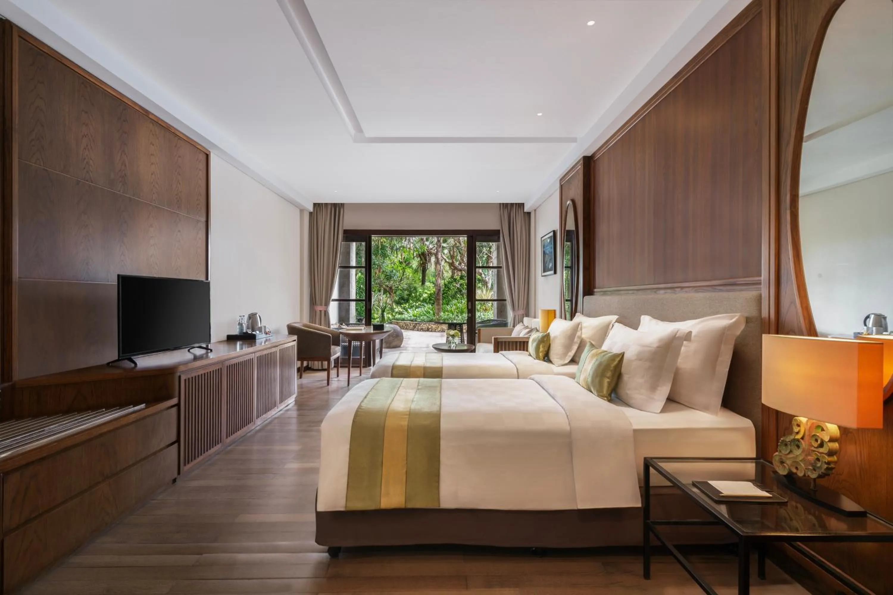 Bedroom, Bed in Royal Tulip Springhill Resort Jimbaran