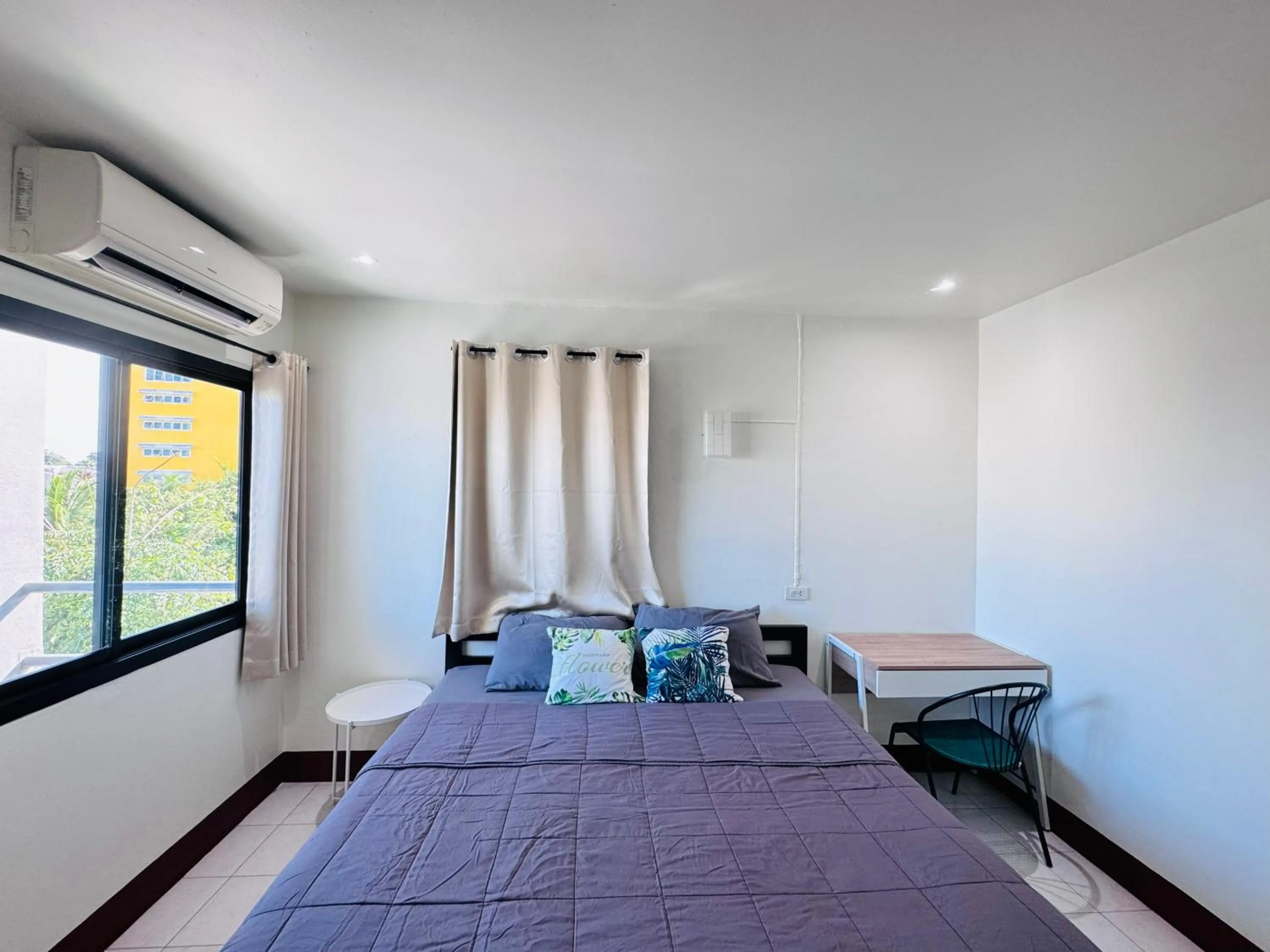 Photo of the whole room, Bed in K.L.Apartment