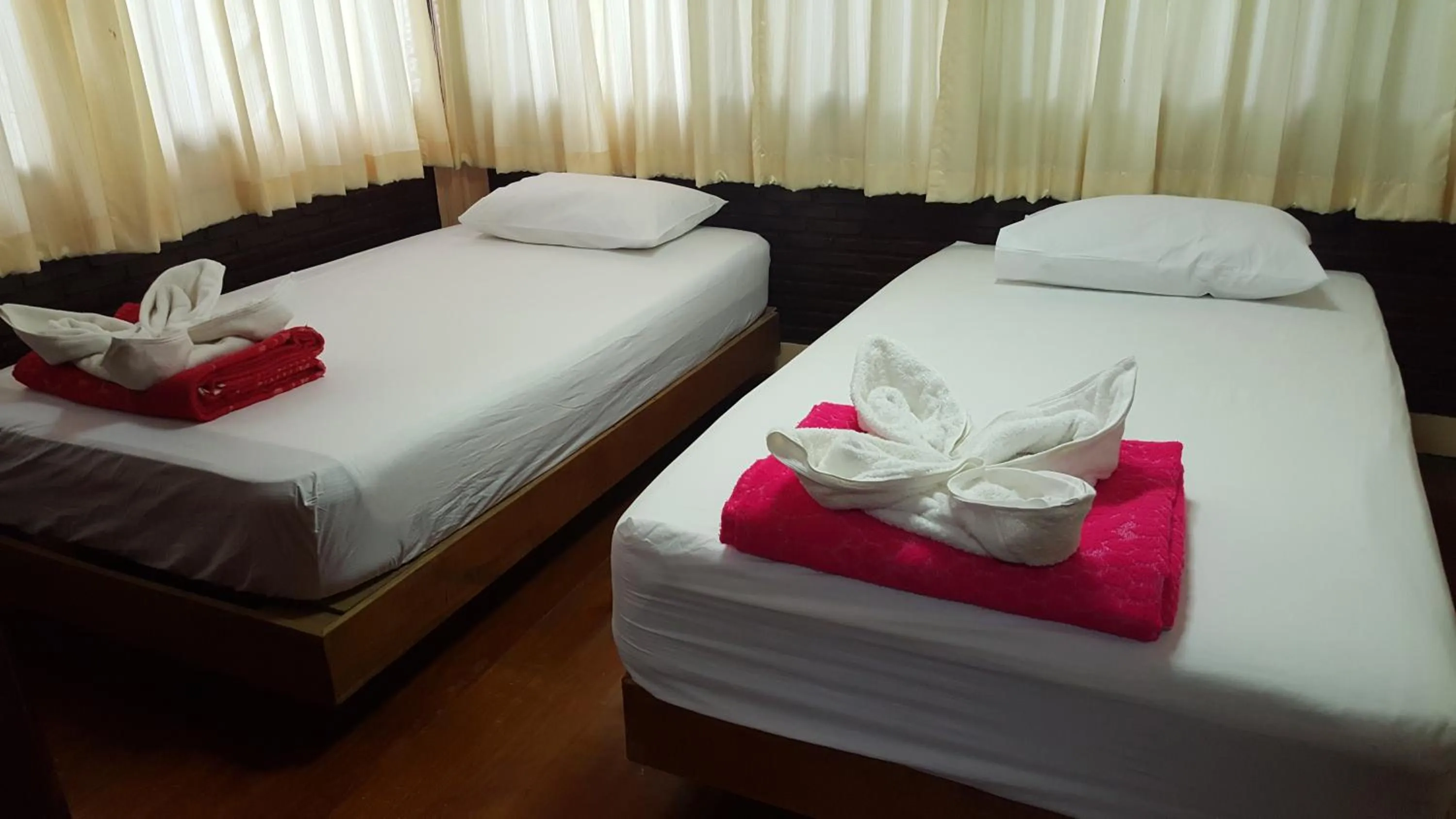 Bed in Ratmanee House