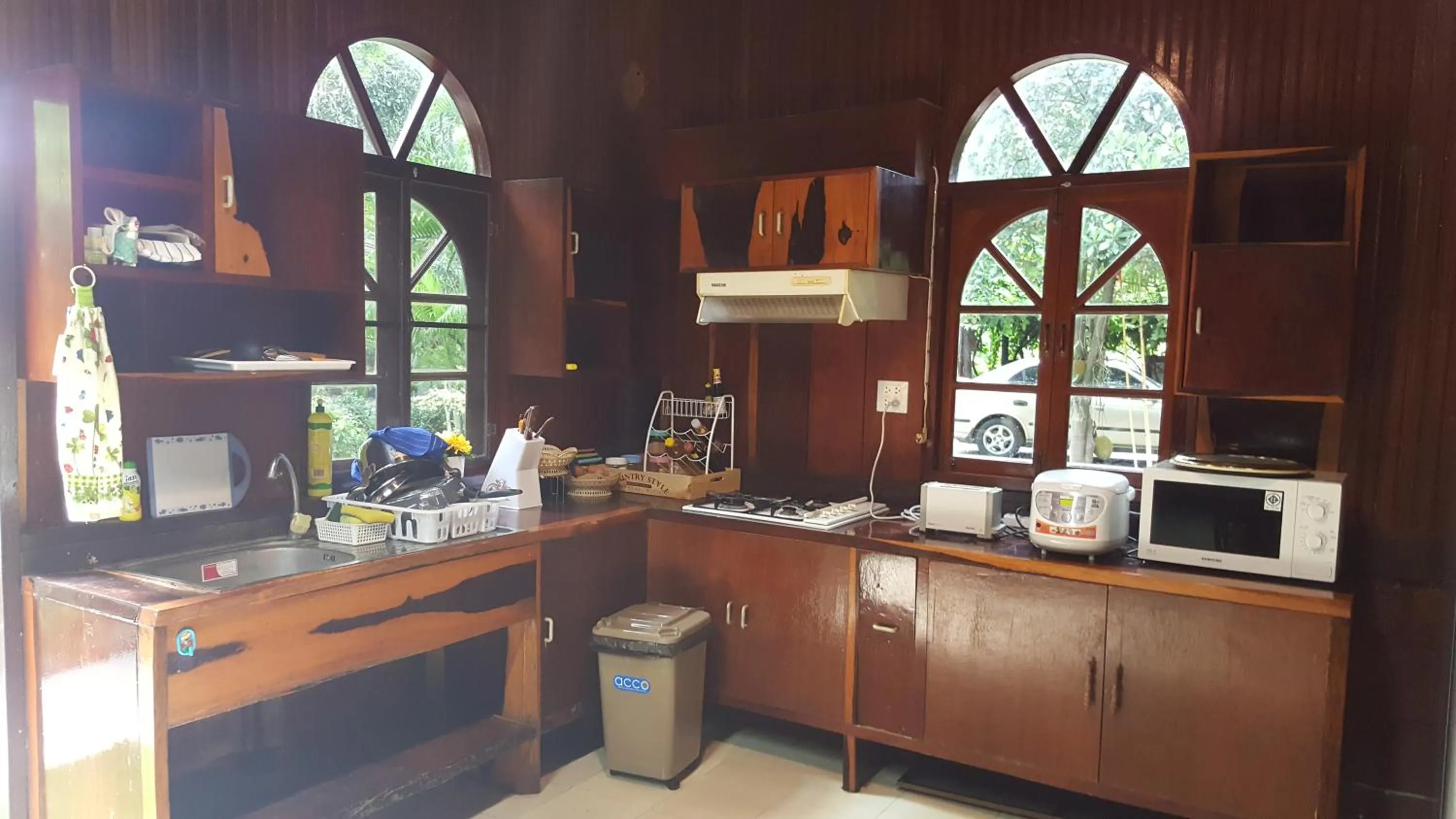 Kitchen or kitchenette in Ratmanee House
