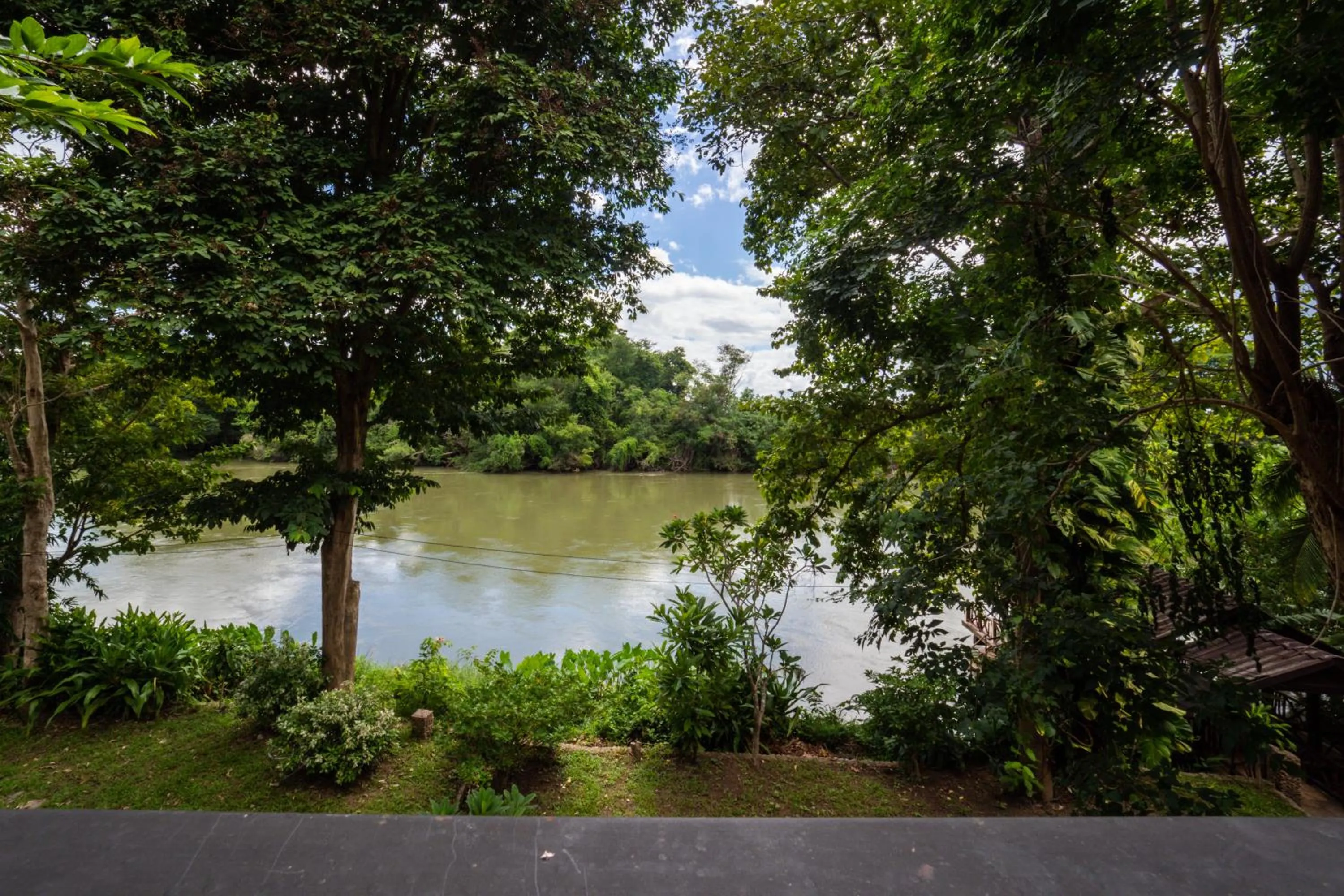 Natural landscape in Ratmanee House