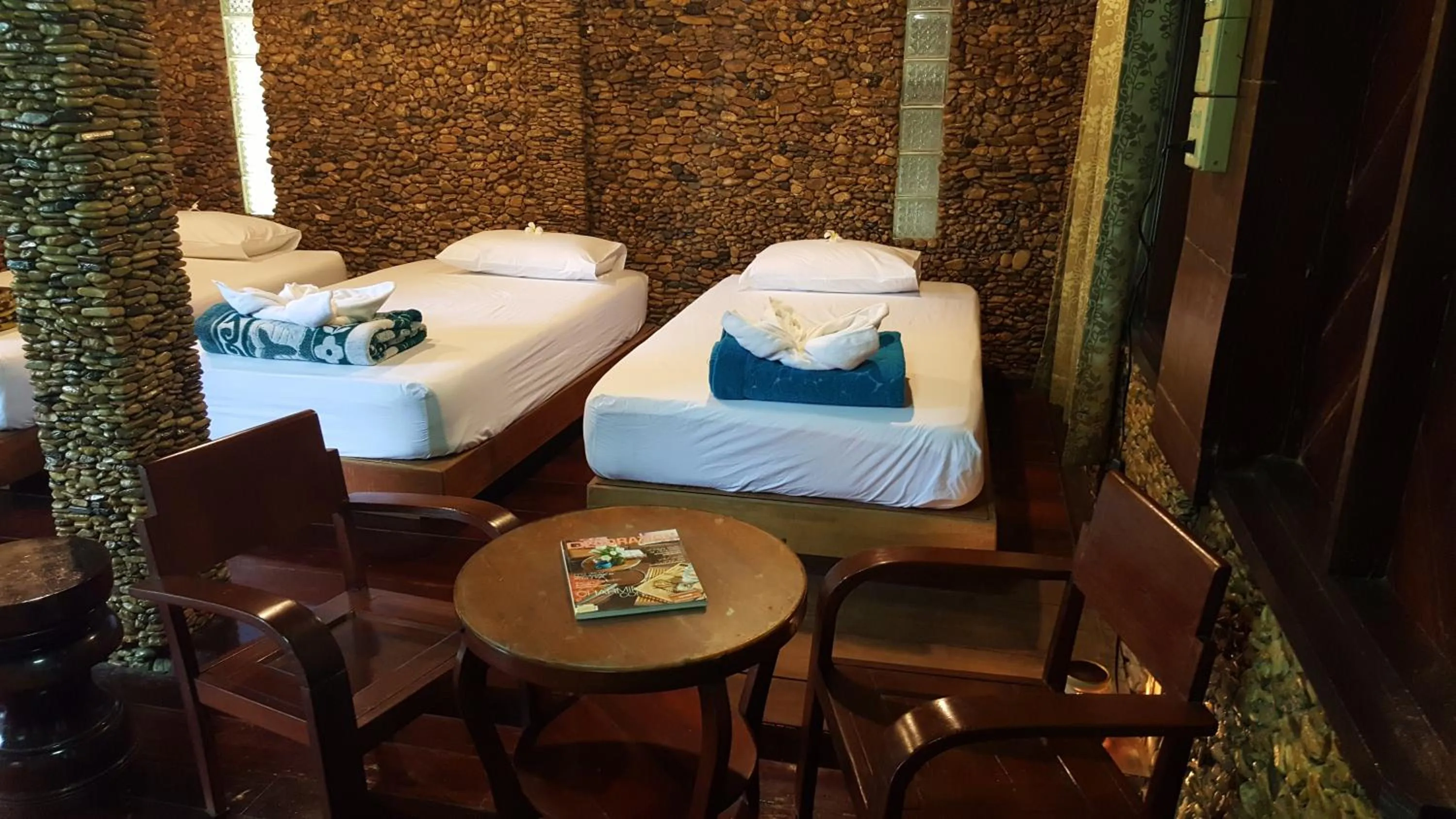 Bed in Ratmanee House