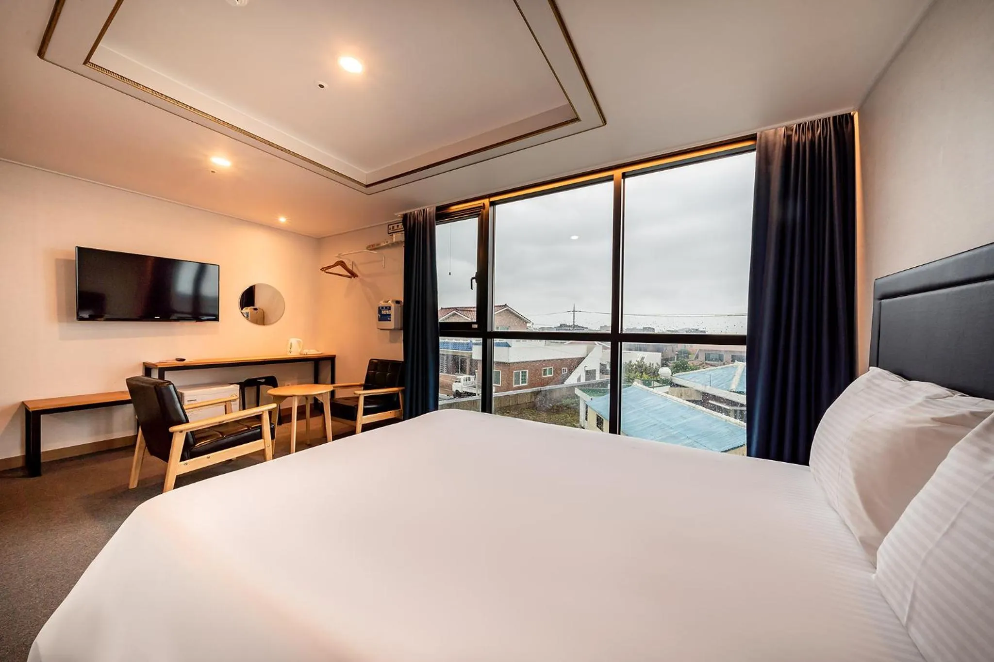 Photo of the whole room in Sunrise Hotel Supjikoji