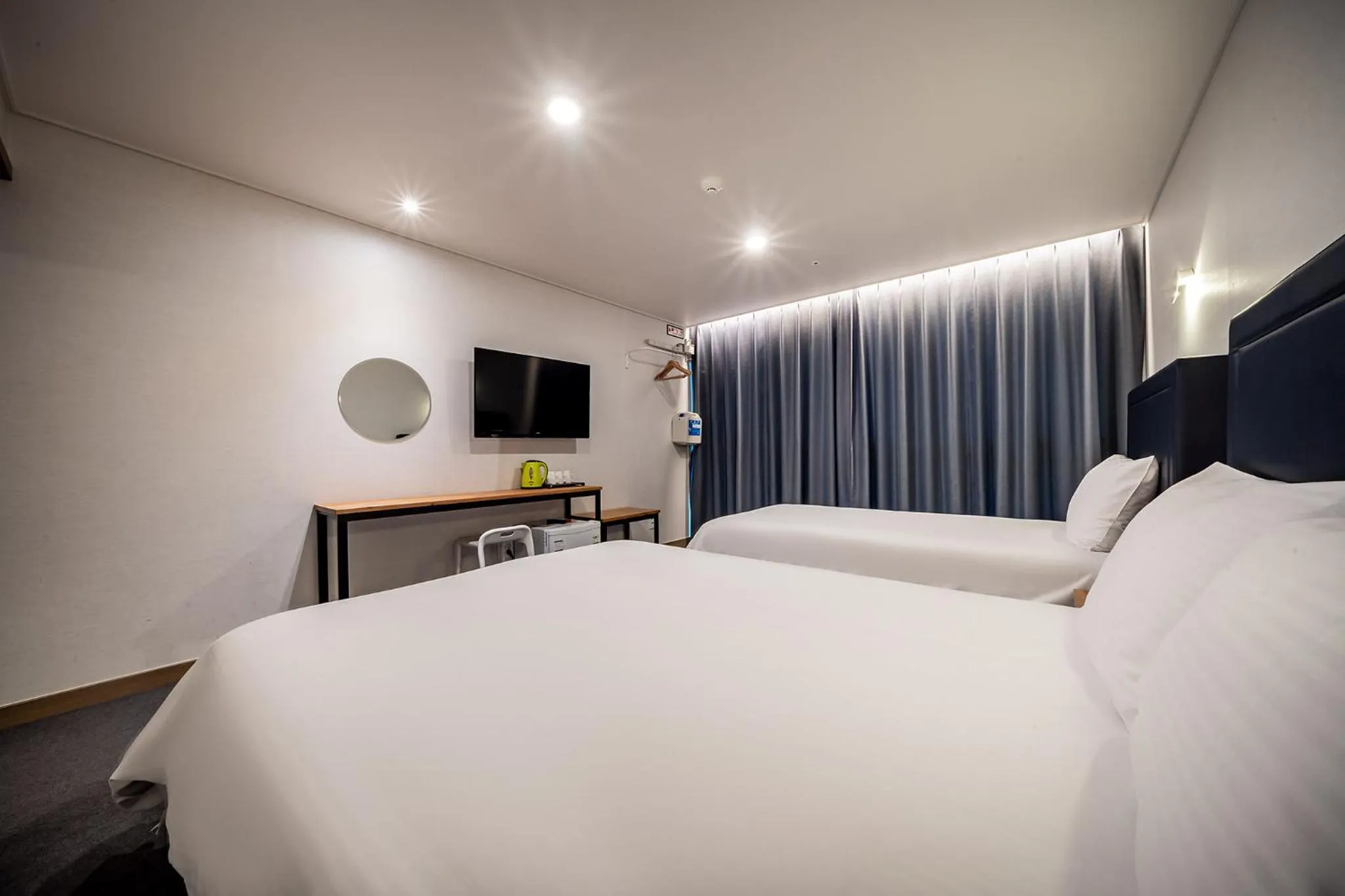 Photo of the whole room in Sunrise Hotel Supjikoji