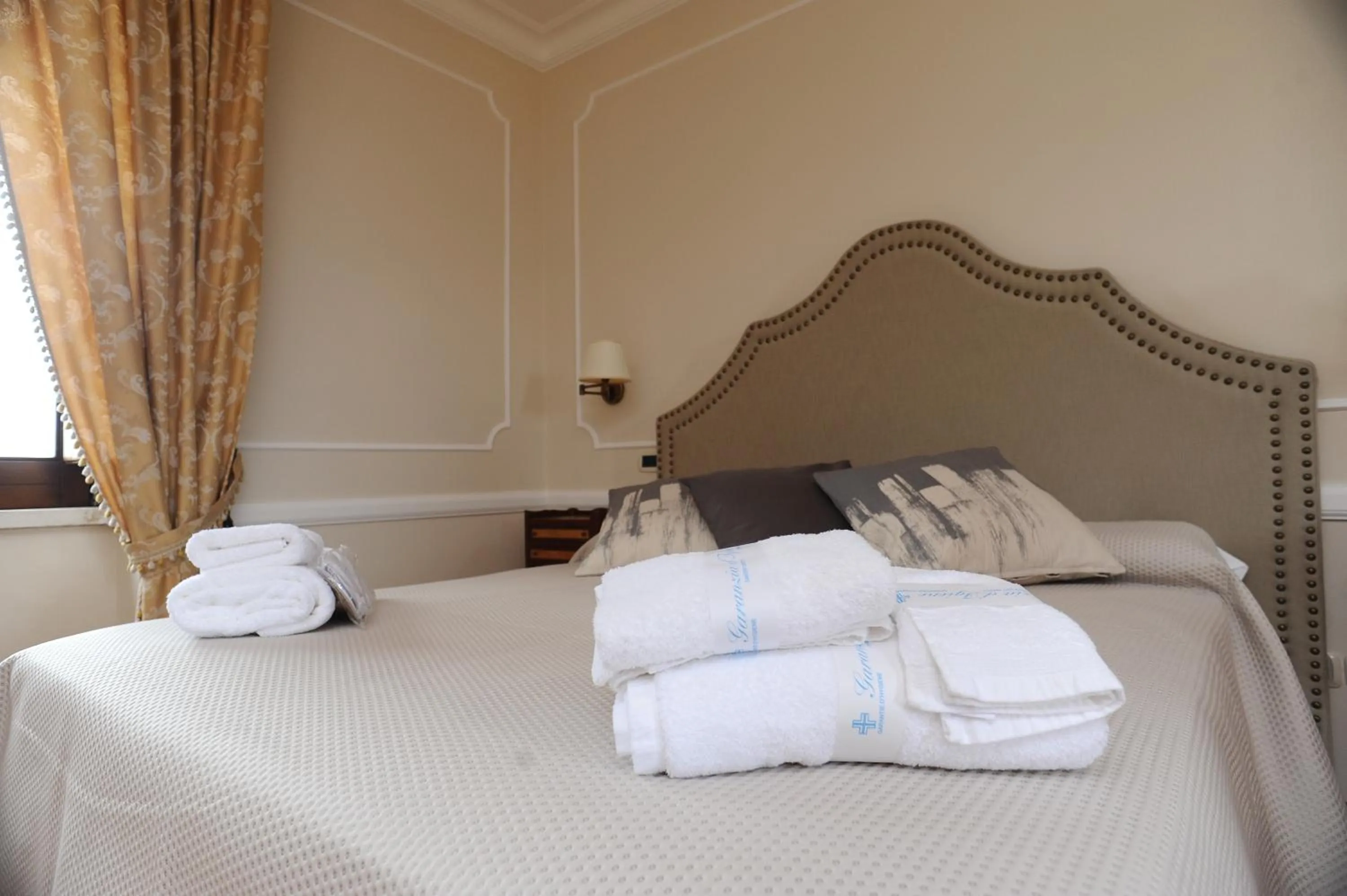 Photo of the whole room, Bed in Eliceto Resort & SPA