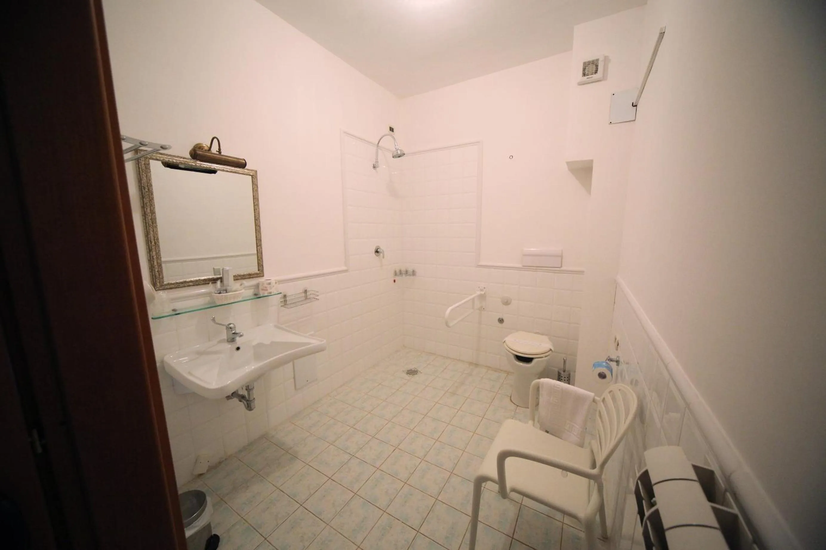 Bathroom in Eliceto Resort & SPA