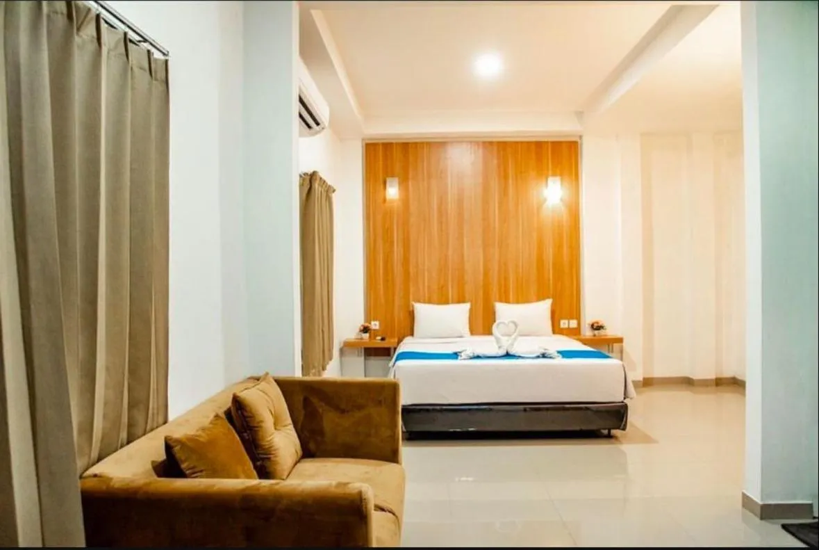 Bedroom, Bed in RedDoorz Plus Syariah at Polamas Andalas