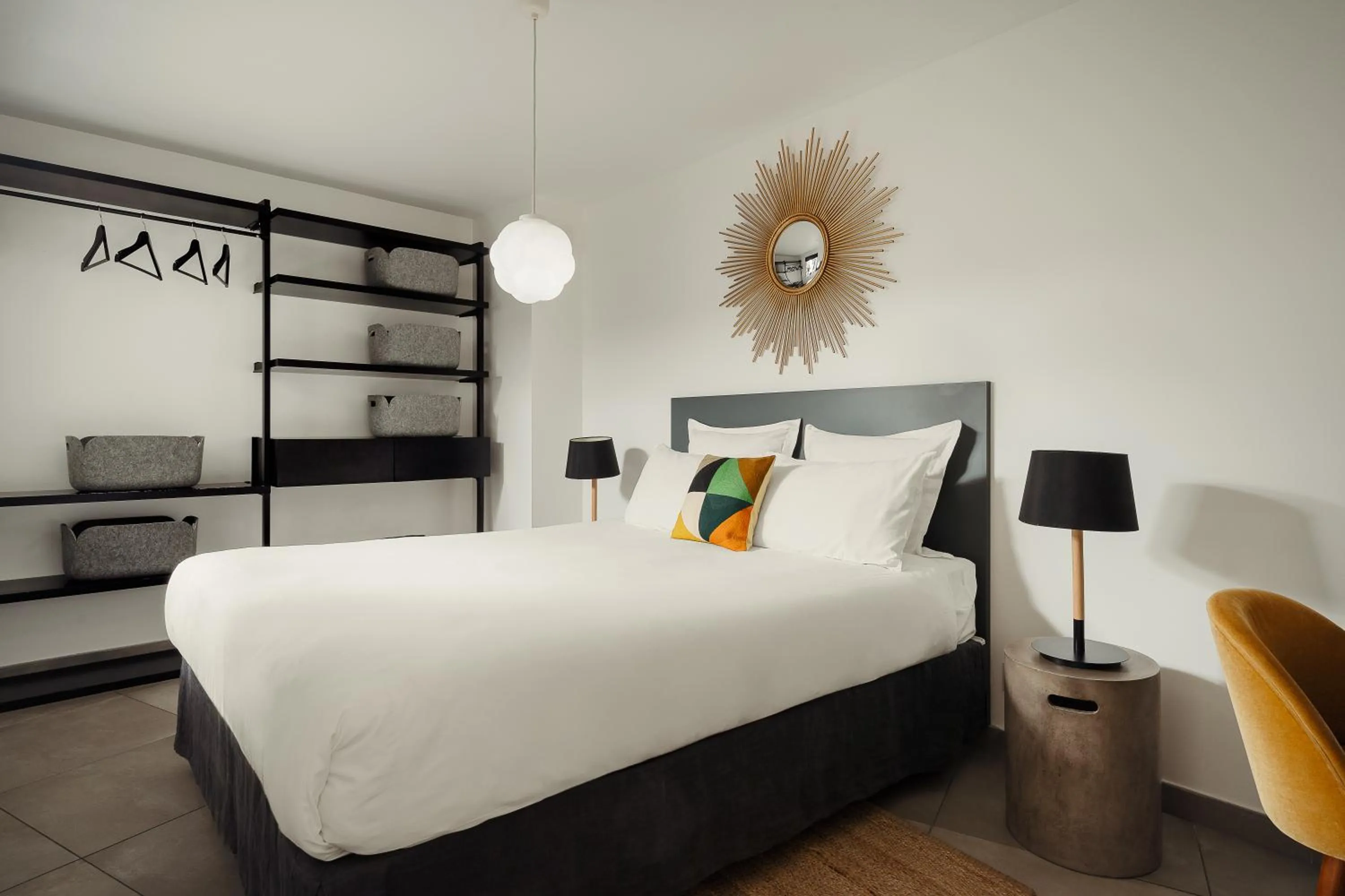 Bedroom, Bed in My Maison In Paris - Sentier