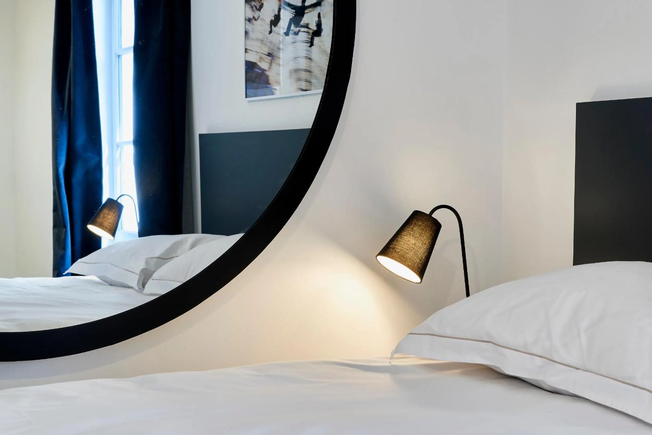 Bedroom, Bed in My Maison In Paris - Sentier